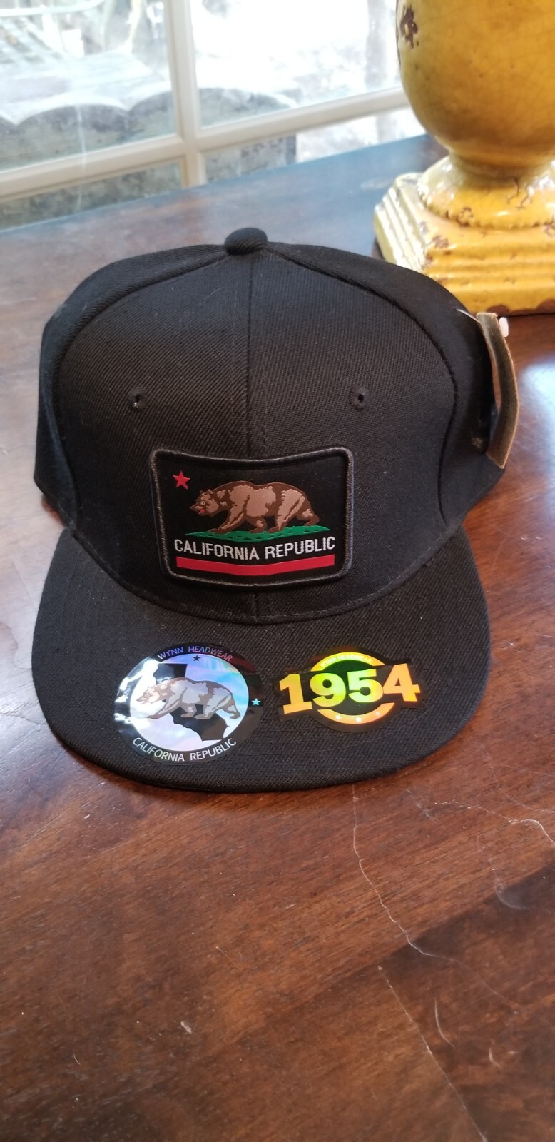 Wynn Headwear Nwt  Hat Youth Snap Back California Republic Black