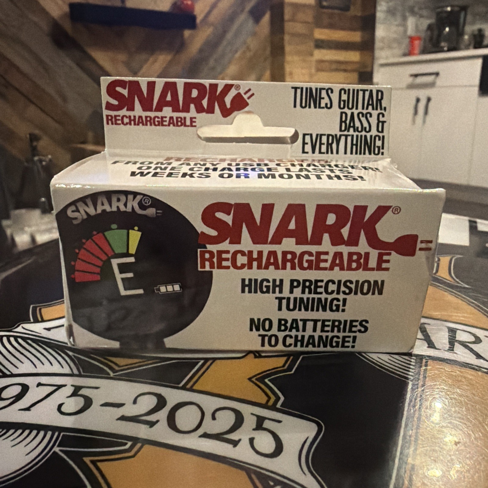 Snark SN-RE Rechargeable Clip-on Tuner - Black Open Box
