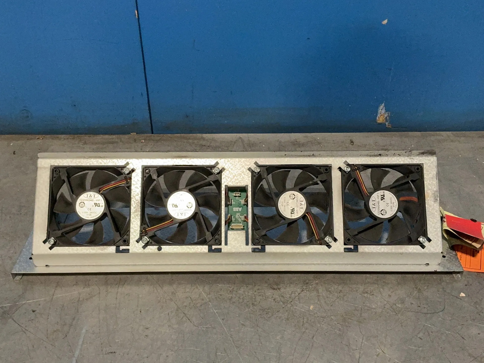 4X SERVO FAN UNIT