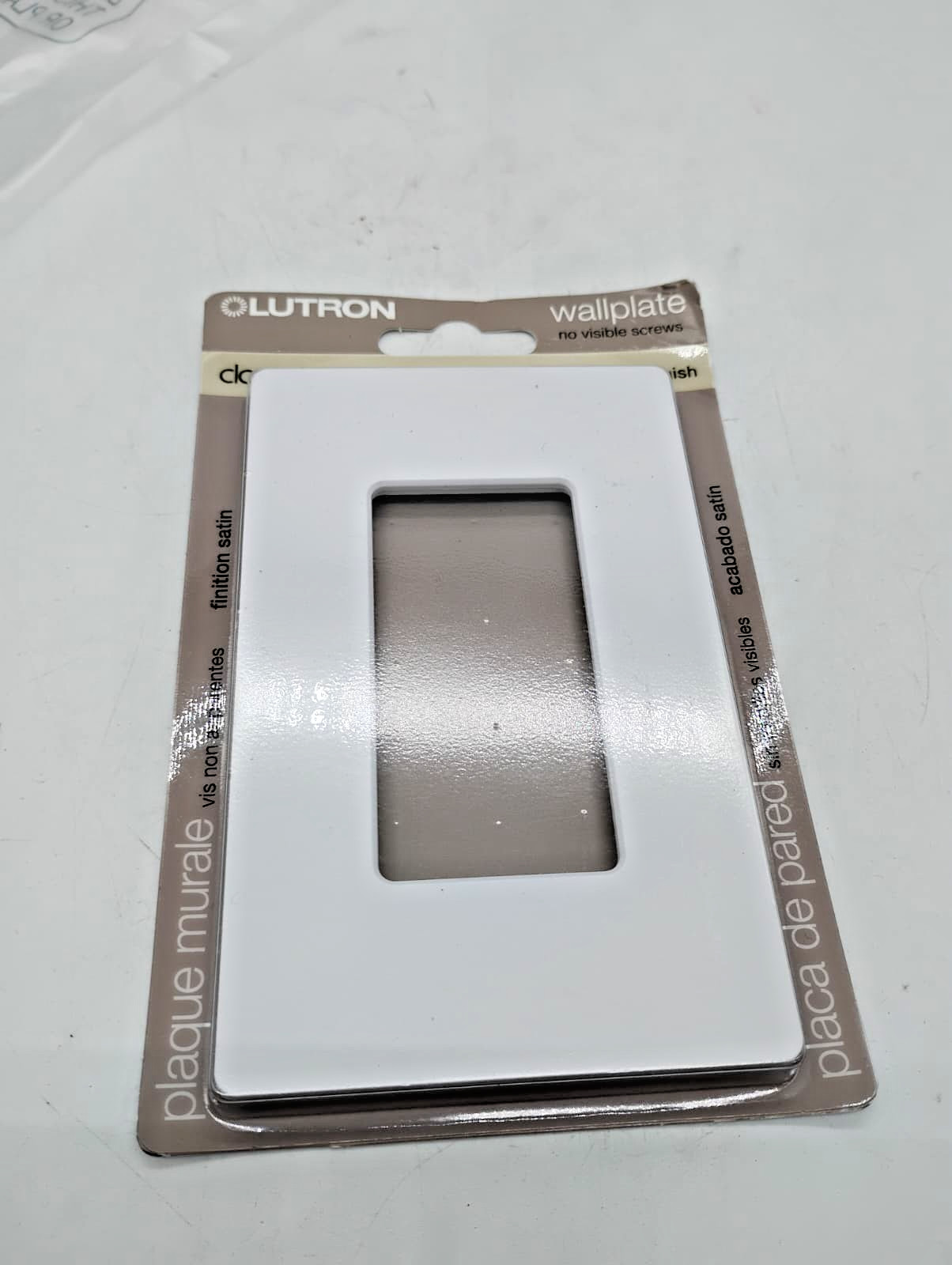 Lutron Claro Light Switch Cover Plate, 1 Gang Wallplate, for Decorator Light
