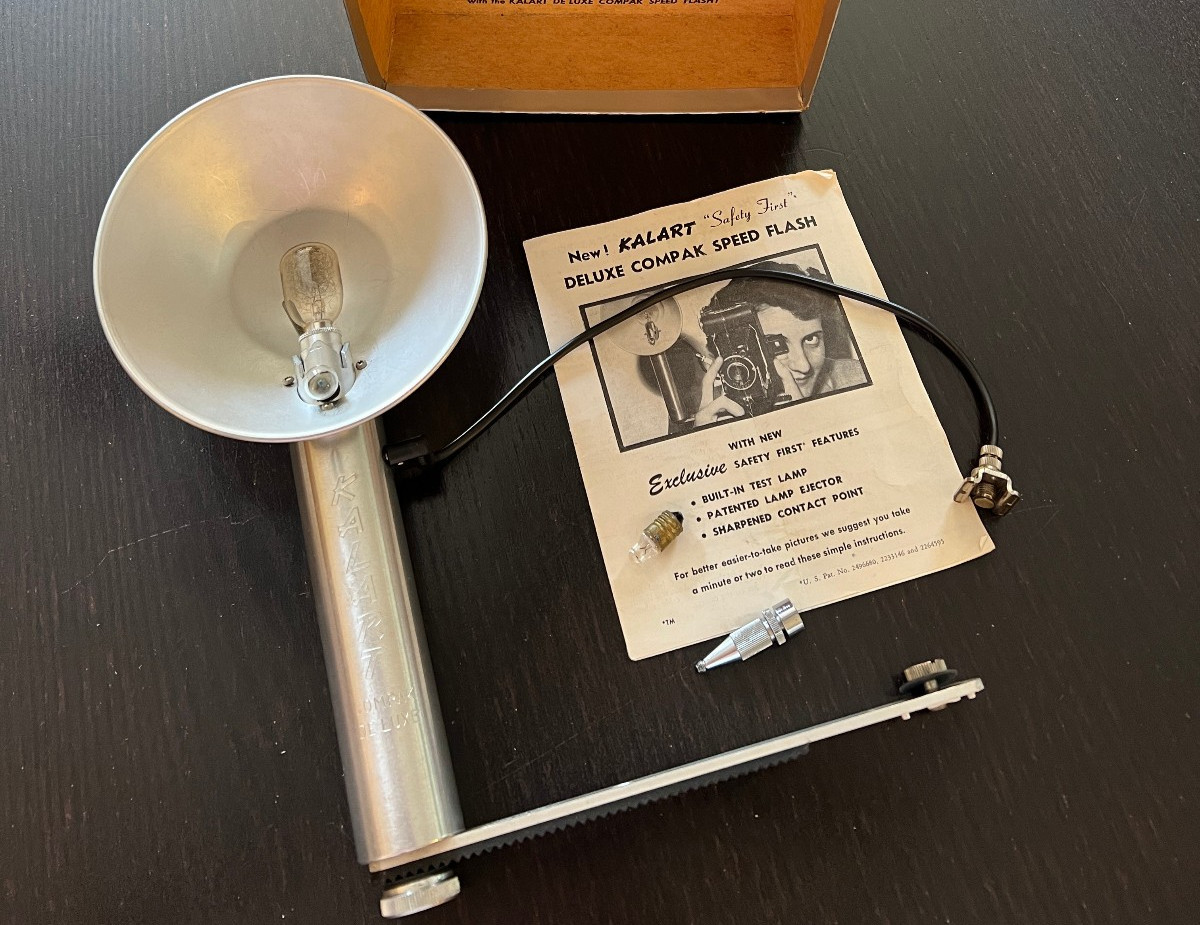 Kalart Deluxe Compak Speed Flash