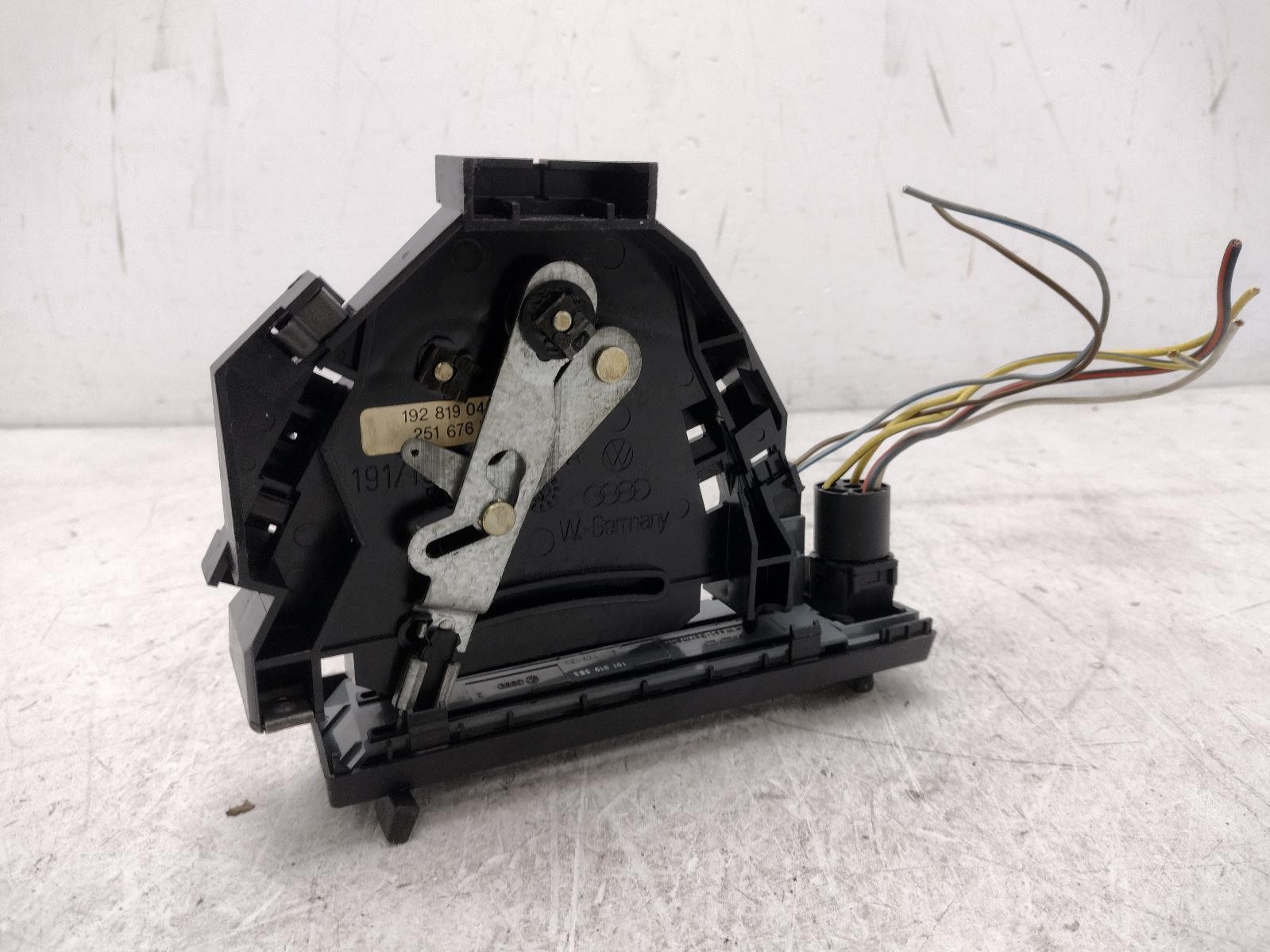 VOLKSWAGEN GOLF HEATER AC CLIMATE CONTROLS 192819045 83-92