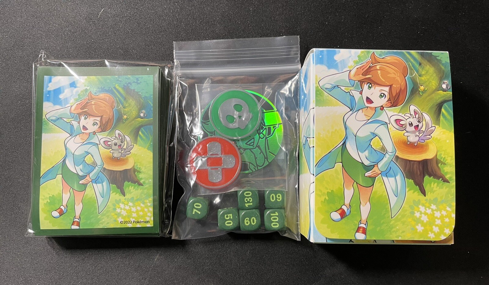 Professor Juniper Premium Tournament Collection Deck Box, Sleeves, Accessories
