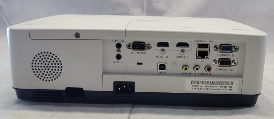 NEC ME372W Projector - 1,088 Lamp Hours - TESTED & WORKING!