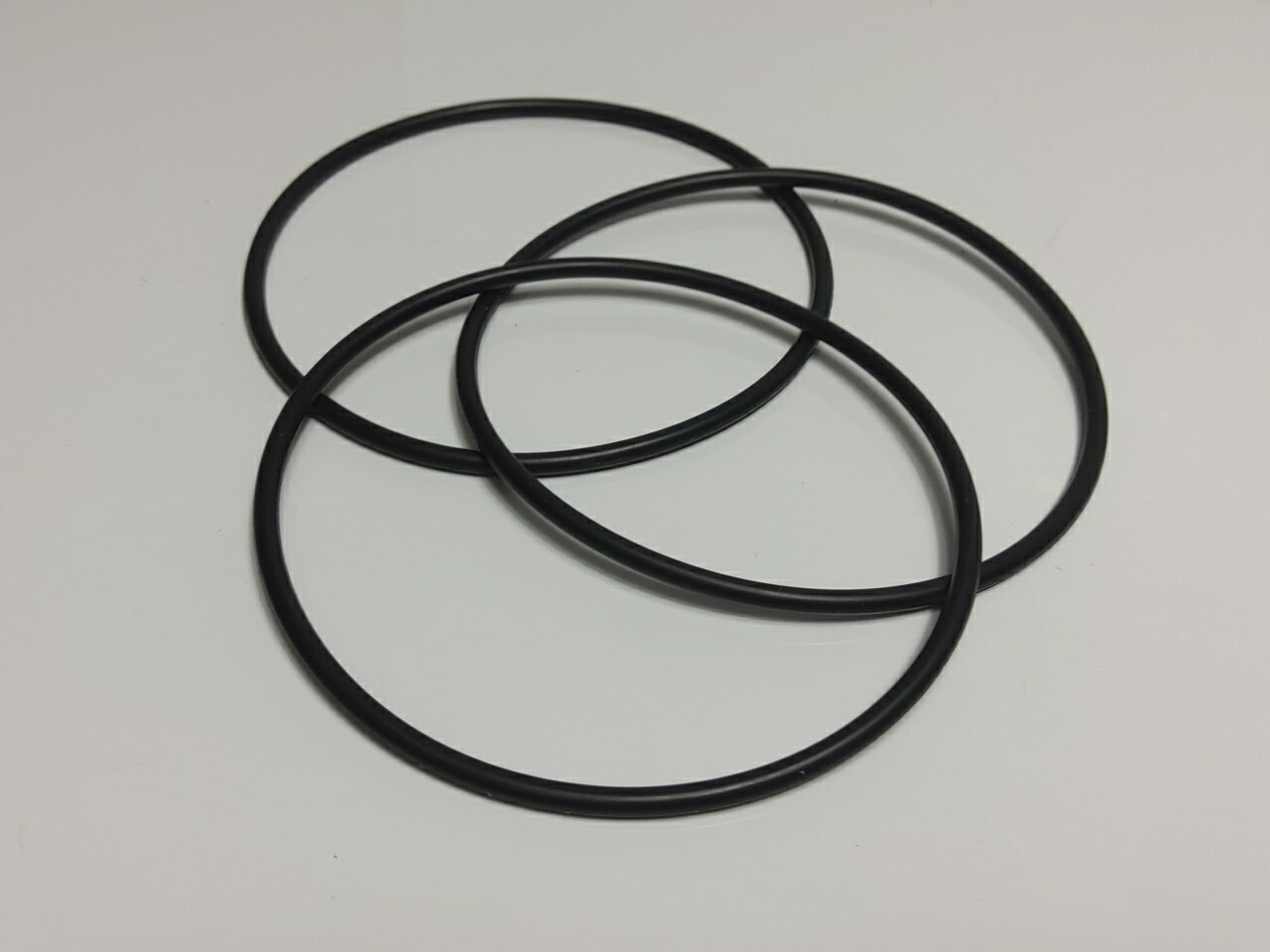 LOT OF 3 MAX O-RINGS HH12117 (NOS)
