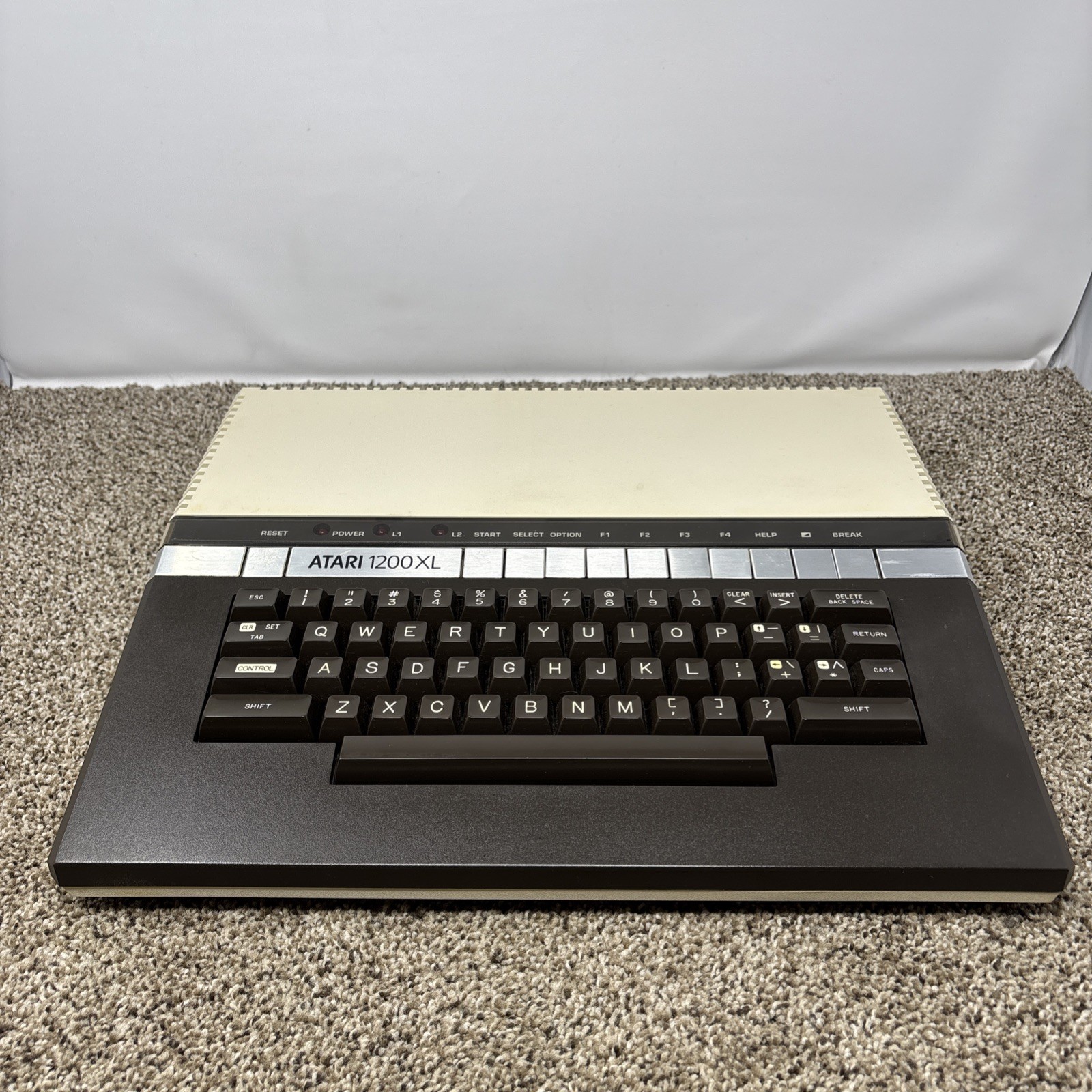 ATARI 1200XL Vintage Home Computer Tested And Working With Original Box