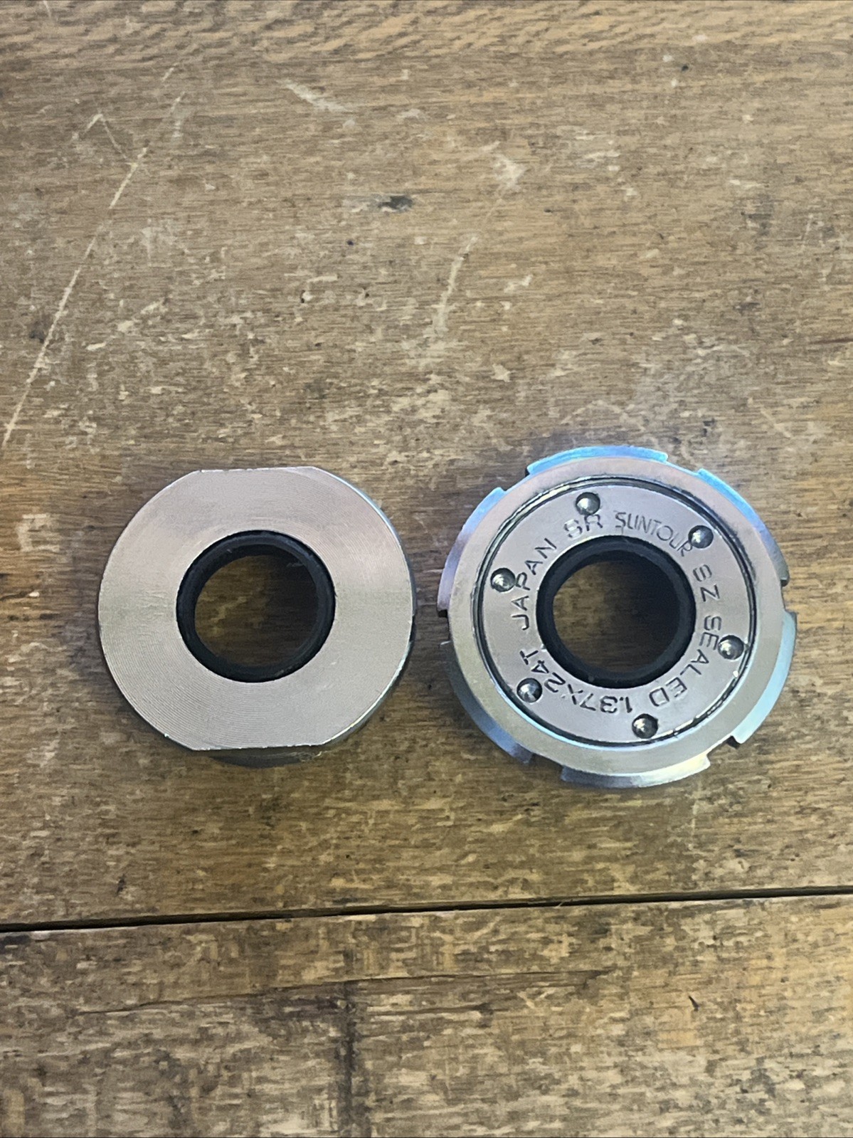 Vintage SR Suntour Branded Bottom Bracket Cups 68 mm Grease Gaurd 80s