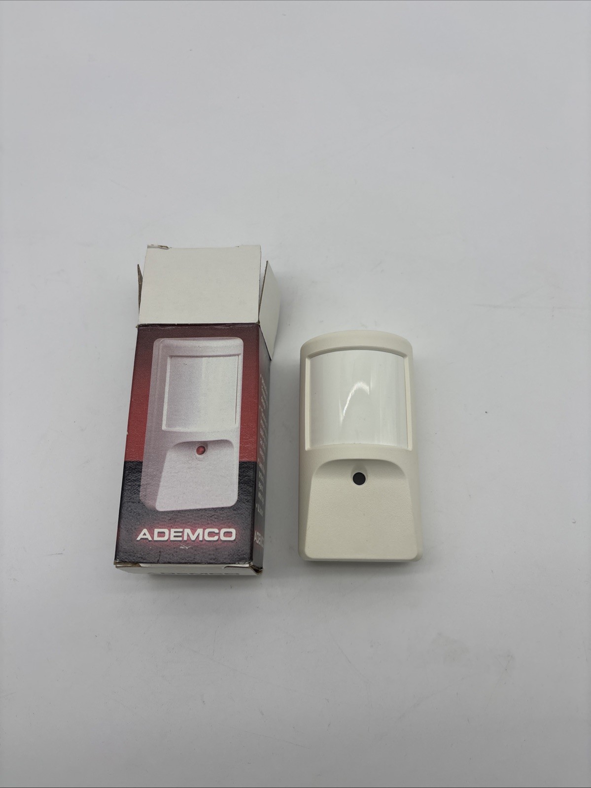 Honeywell Ademco 990 Compact Wall Mount PIR Motion Detector Wide Angle Sensor