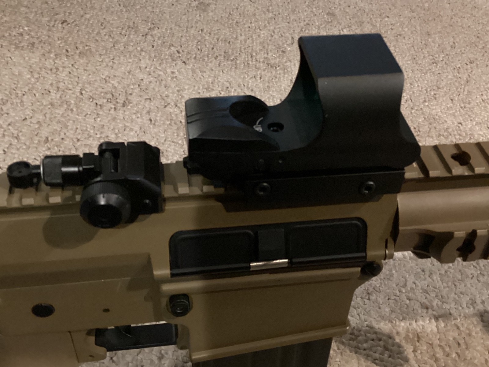 airsoft matrix SR-25 full metal tan with mock suppressor and red dot