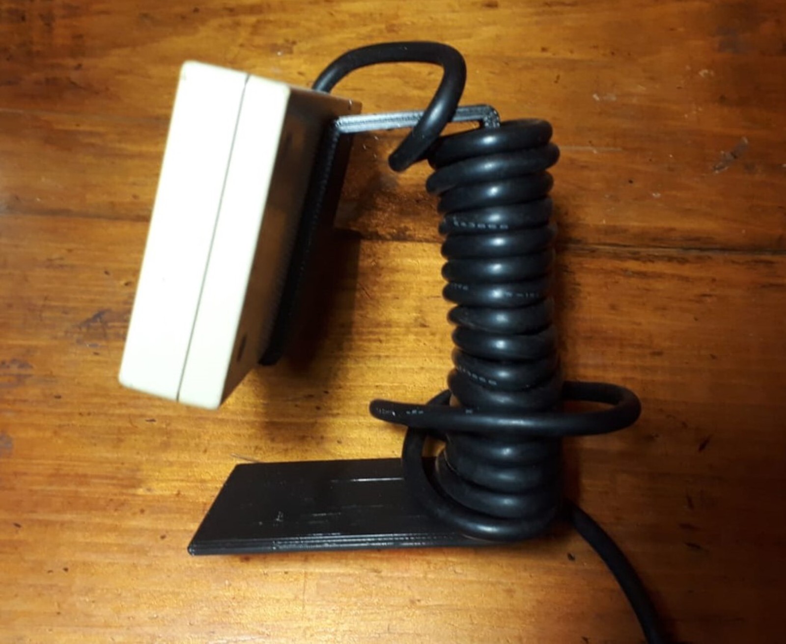 Nintendo NES and SNES Controller Stand Gamepad Display Vintage Joystick Holder