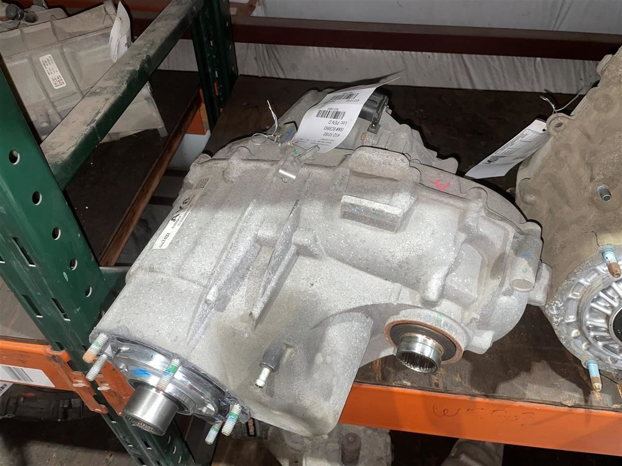 Transfer Case Opt Nqh ID 19125974 Fits 19-20 TAHOE 2119600