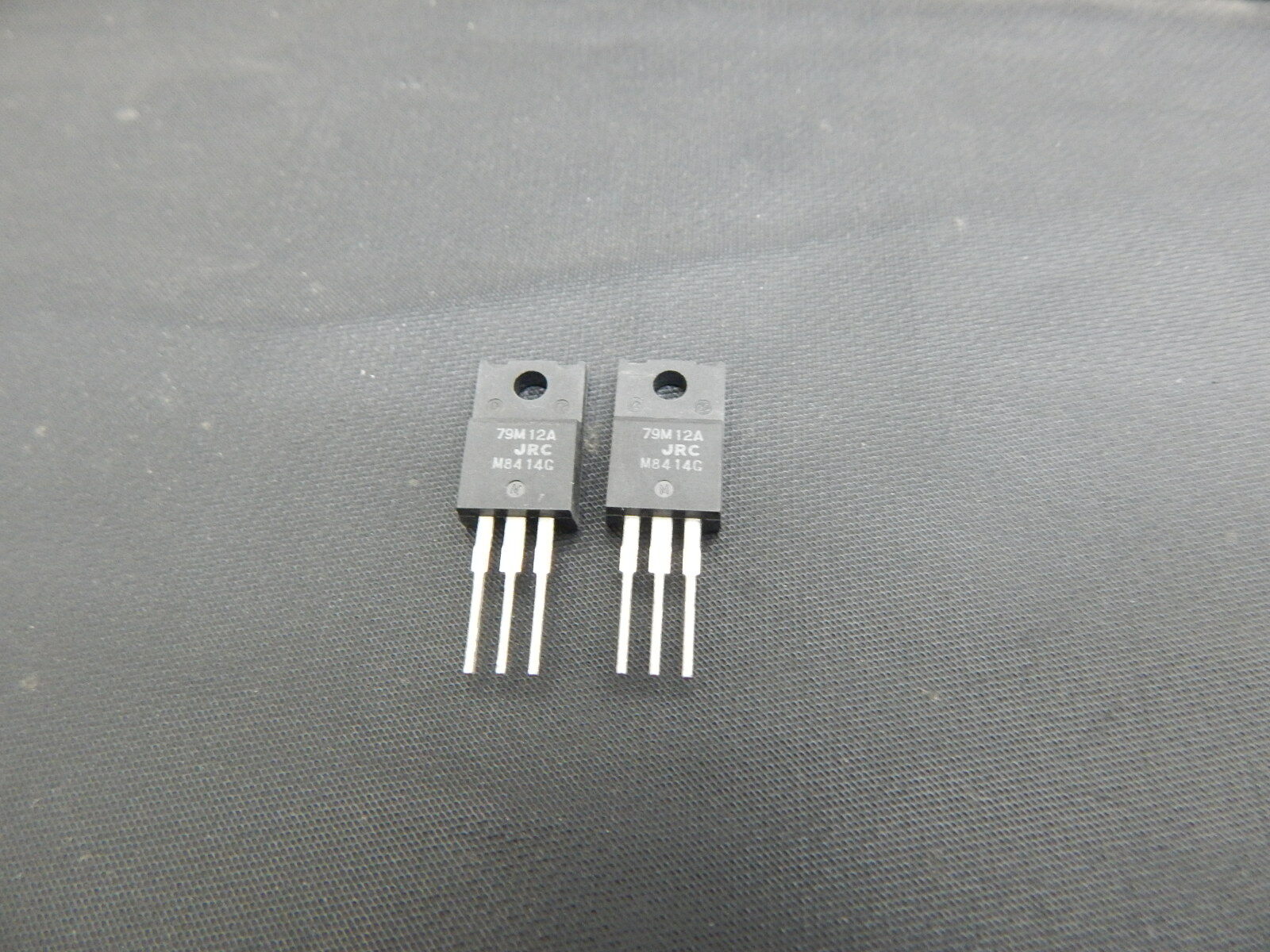JRC NJM79M12FA Regulator Neg -12V 0.5A IC - PACK OF 2 - USA SELLER FAST SHIPPING
