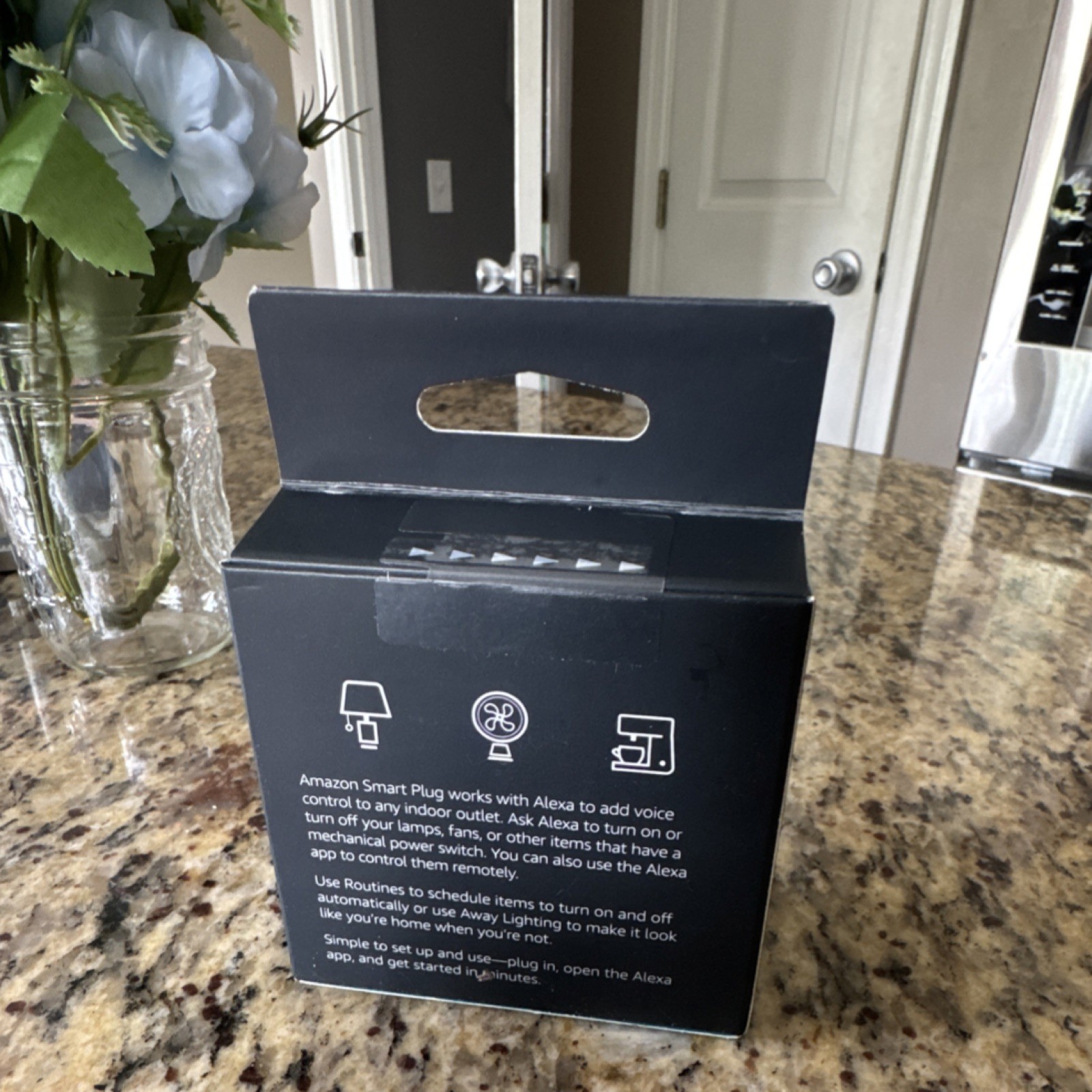 Amazon Smart Plug Wi-Fi App-Controlled Alexa Compatible White
