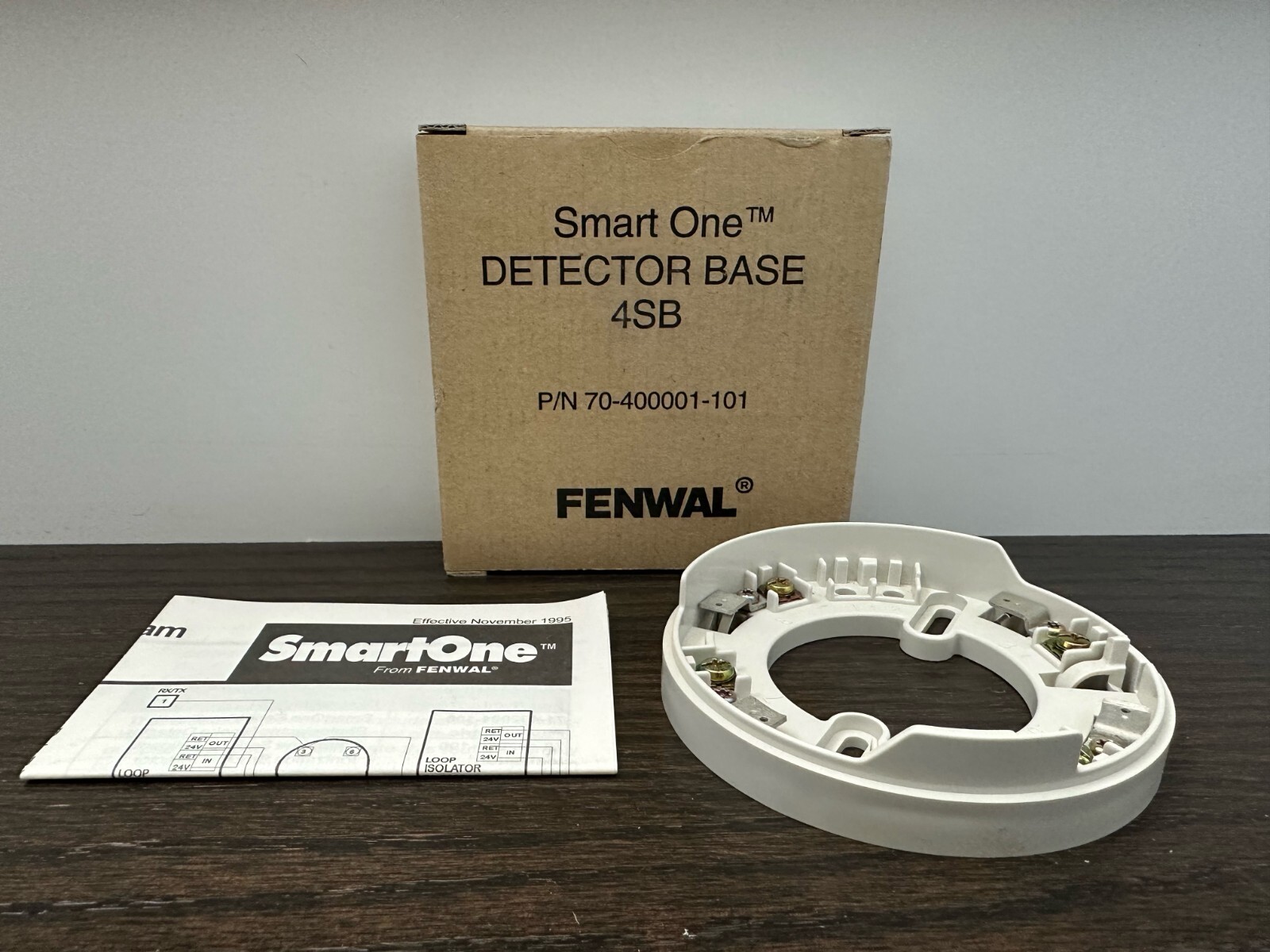 BRAND NEW FENWAL 4SB SMART ONE DETECTOR BASE FREE SHIPPING !!!