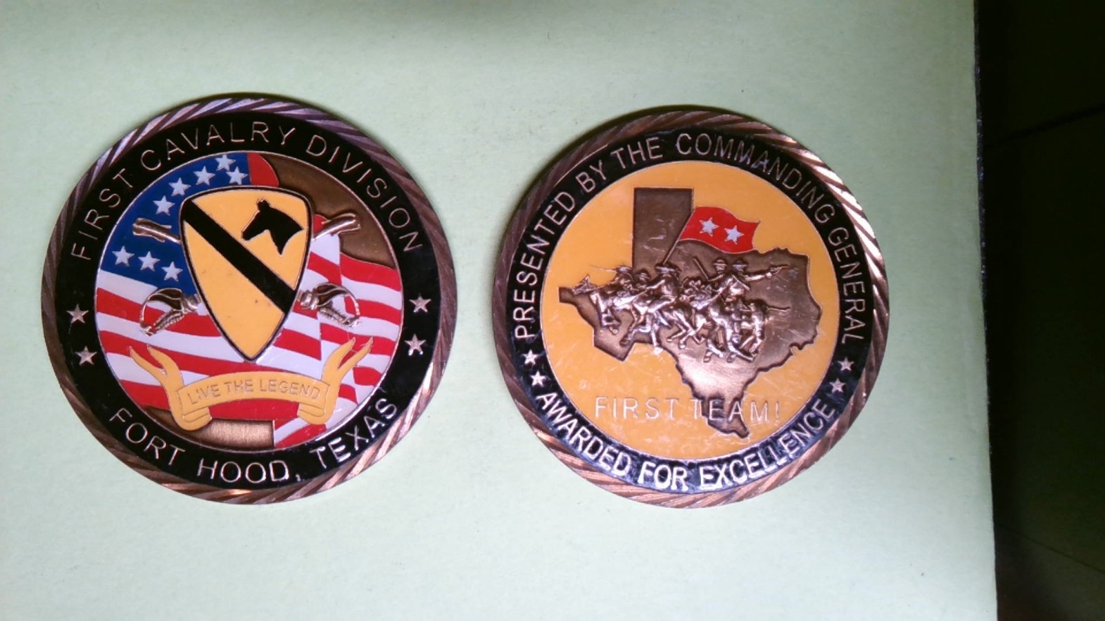 CHALLENGE COIN FIRST CAVALRY DIVISION FORT HOOD TEXAS COMMANDING 2 STAR GENERAL
