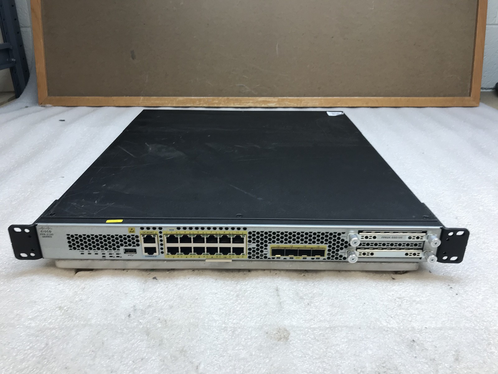 Cisco FPR-2110 V02 FPR2110 Firepower 2100 firewall appliance FPR2K-SSD100 w Ears