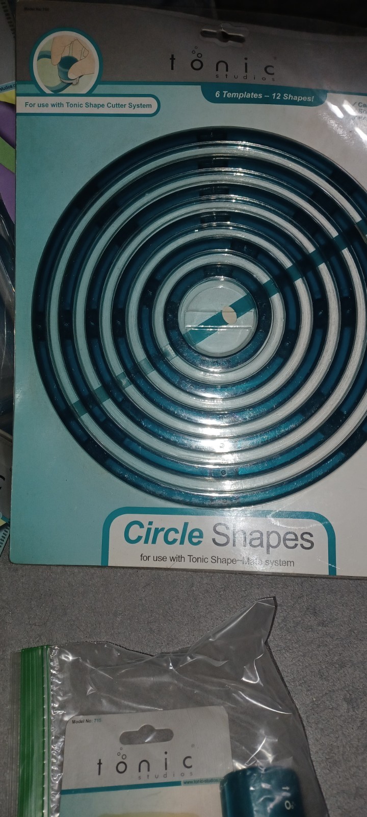 Tonic Studios Shapes Sets Round, Square, Ruler With Cutter Extra Blade Scrapbook