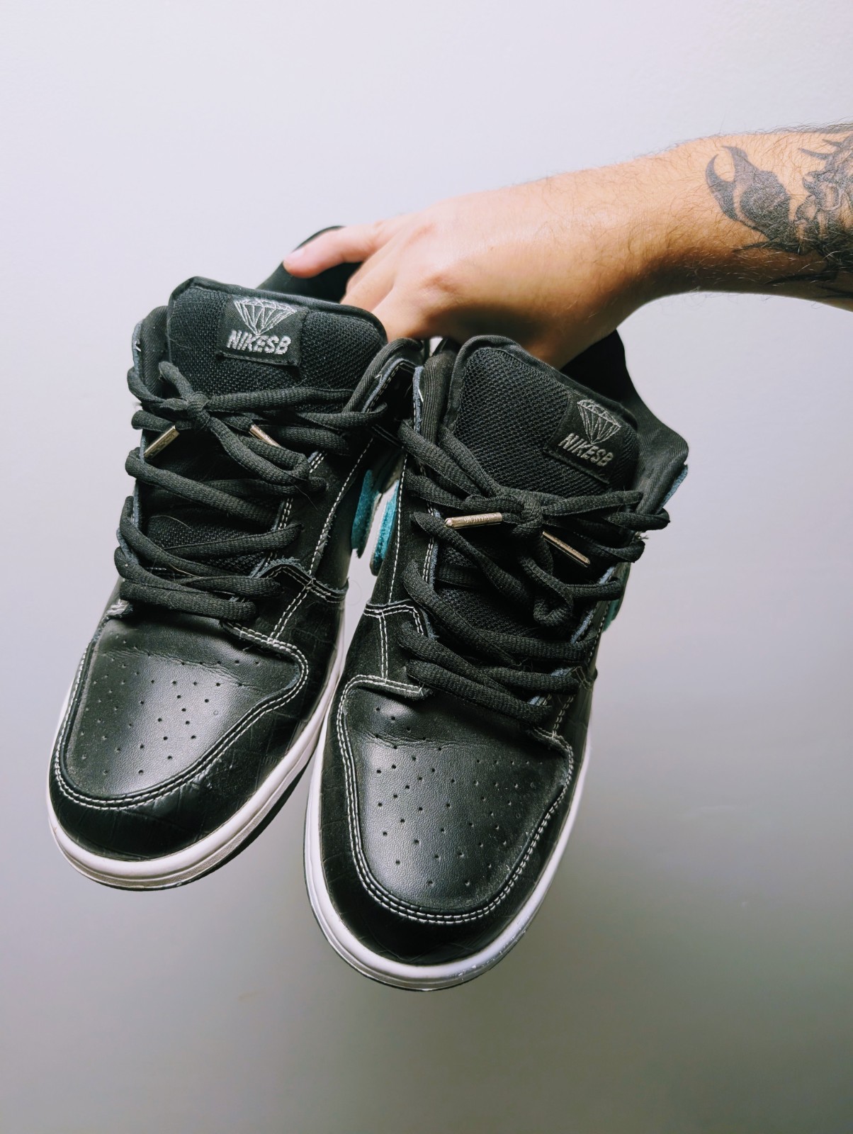 Nike SB Dunk Tiffany Black Diamond