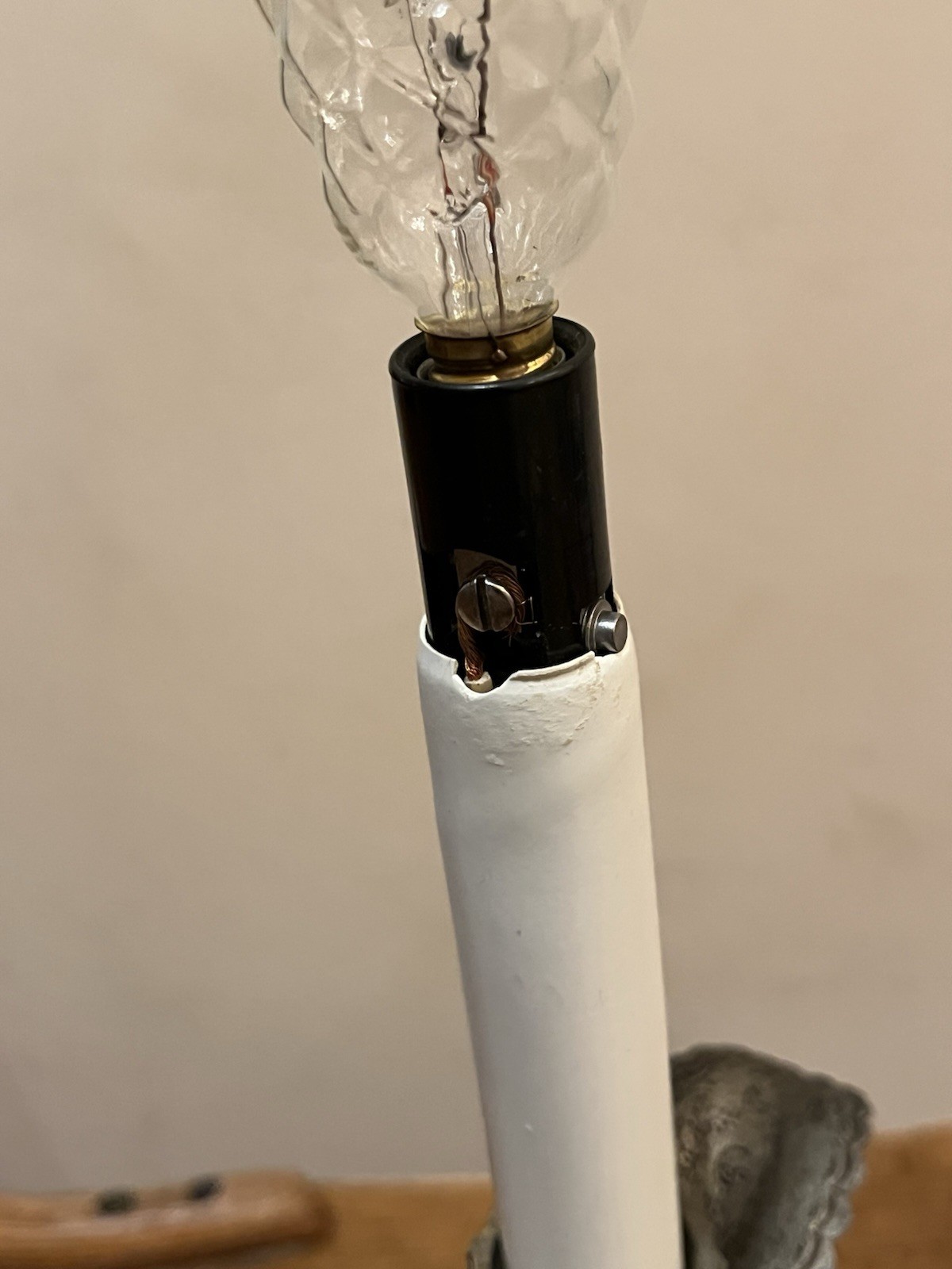 NIGHT LIGHT BRASS MARBLE BASE CANDLE BULB