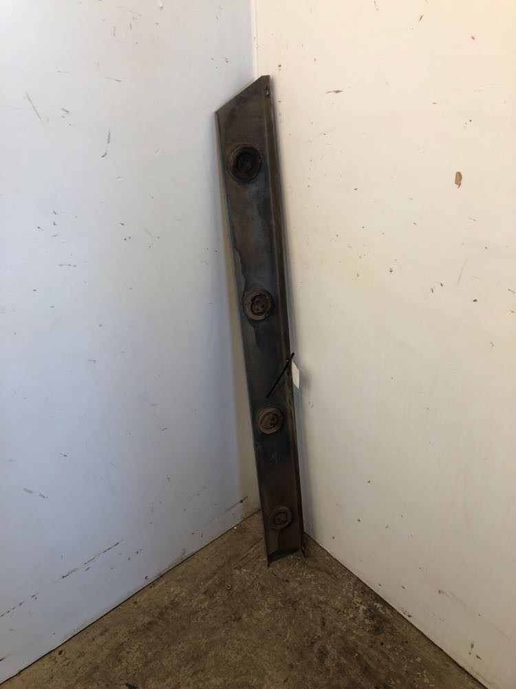 2000 Cab Exterior Trim Panel for Peterbilt 379 (785-10214)
