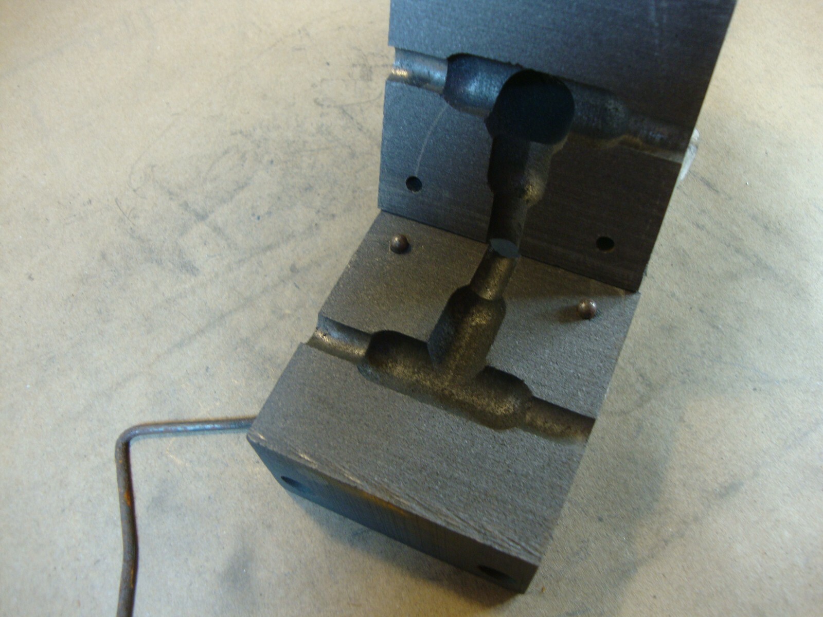 ERICO CADWELD HDTAC2F2F HORIZONTAL TEE CABLE MOLD