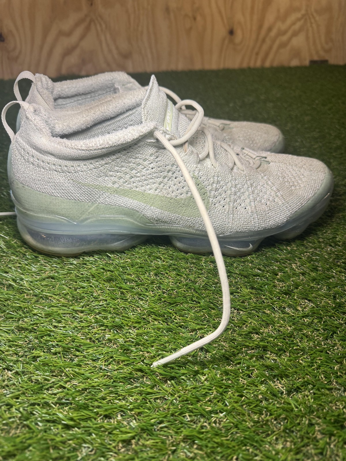 Nike Air VaporMax 2023 Flyknit Shoes Mens Size 11 Gray Sneakers DV1678-300