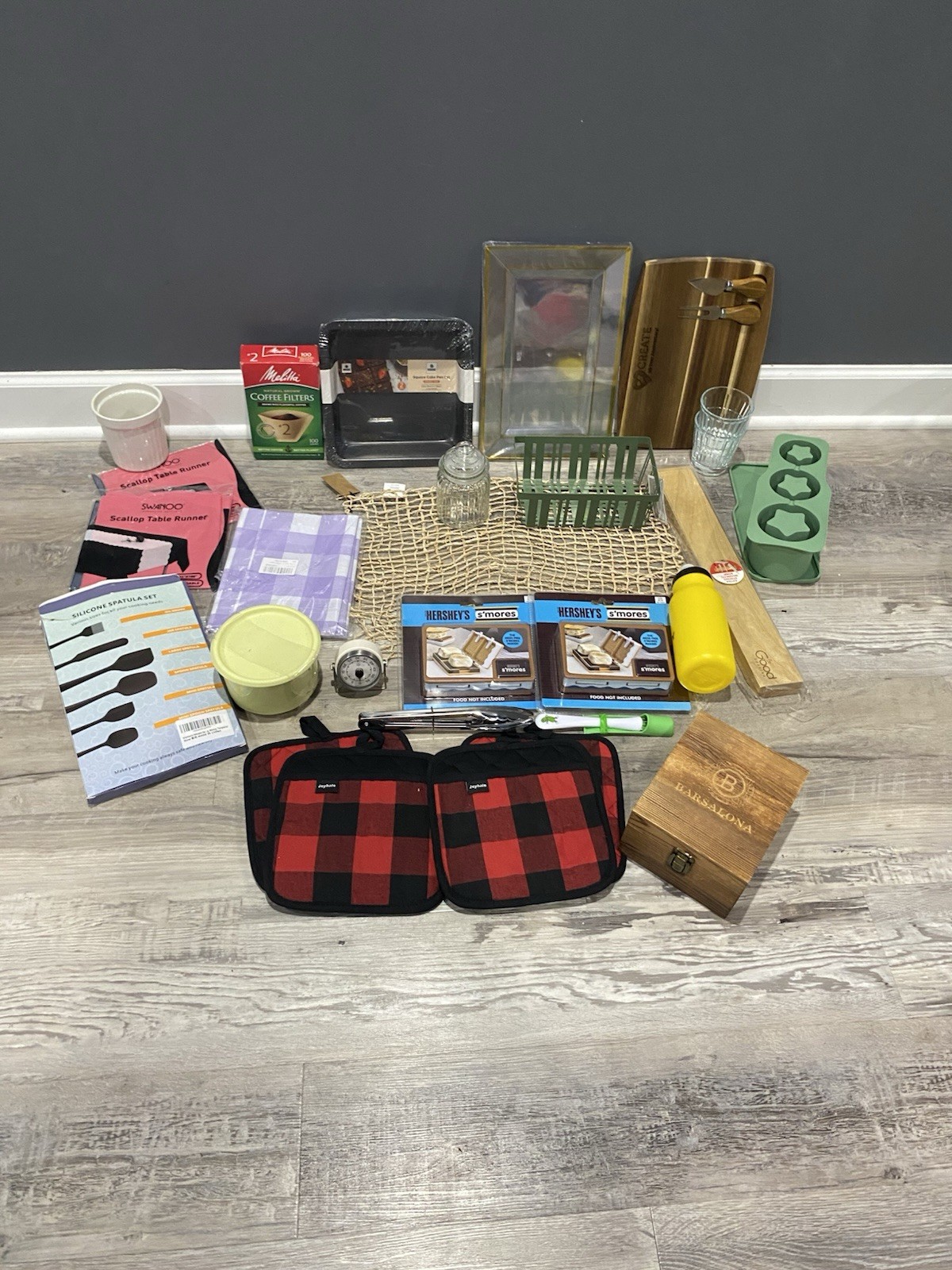 Huge Lot Of 30+ New Kitchen Items. Pans Utensils Cutting Board Glasses & More