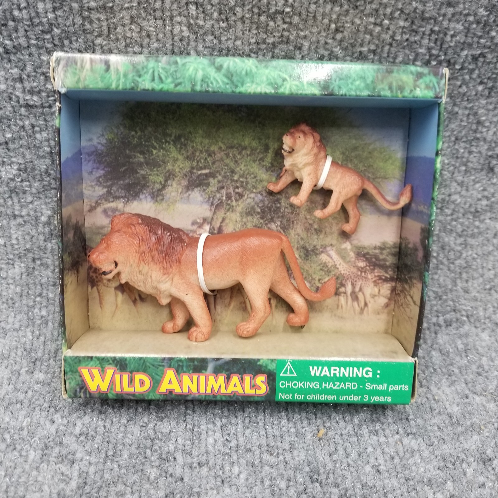 Vintage Lion Figures Pack Of 2 Wild Animals Big Small Male New Old Stock