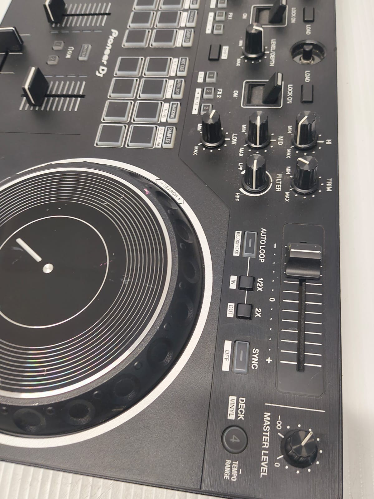 Pioneer DJ 2-Channel DJ Controller DDJ-REV1 Serato Performance DJ Controller