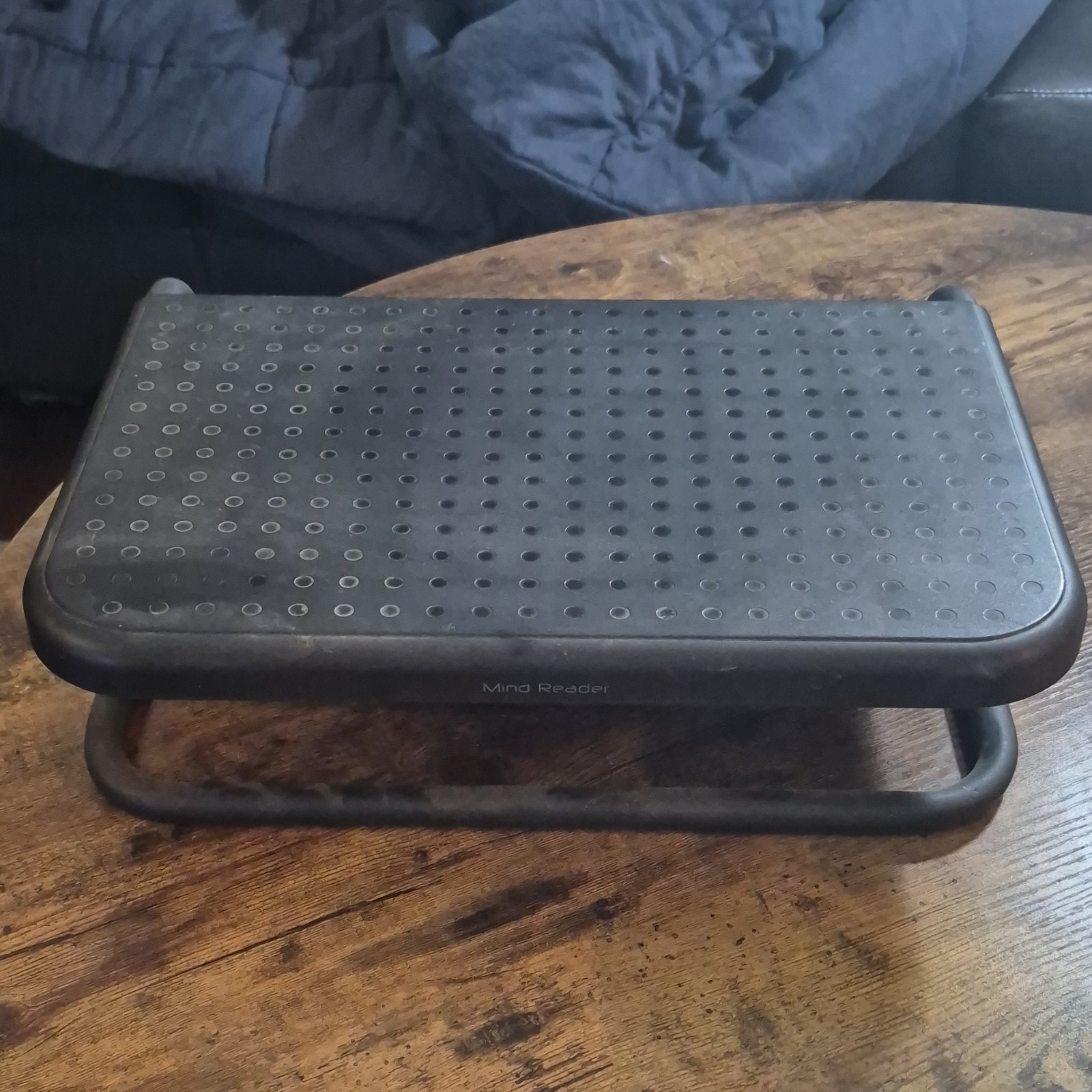 Mind Reader BlackLaptop Stand/Riser for 14-15" Laptops