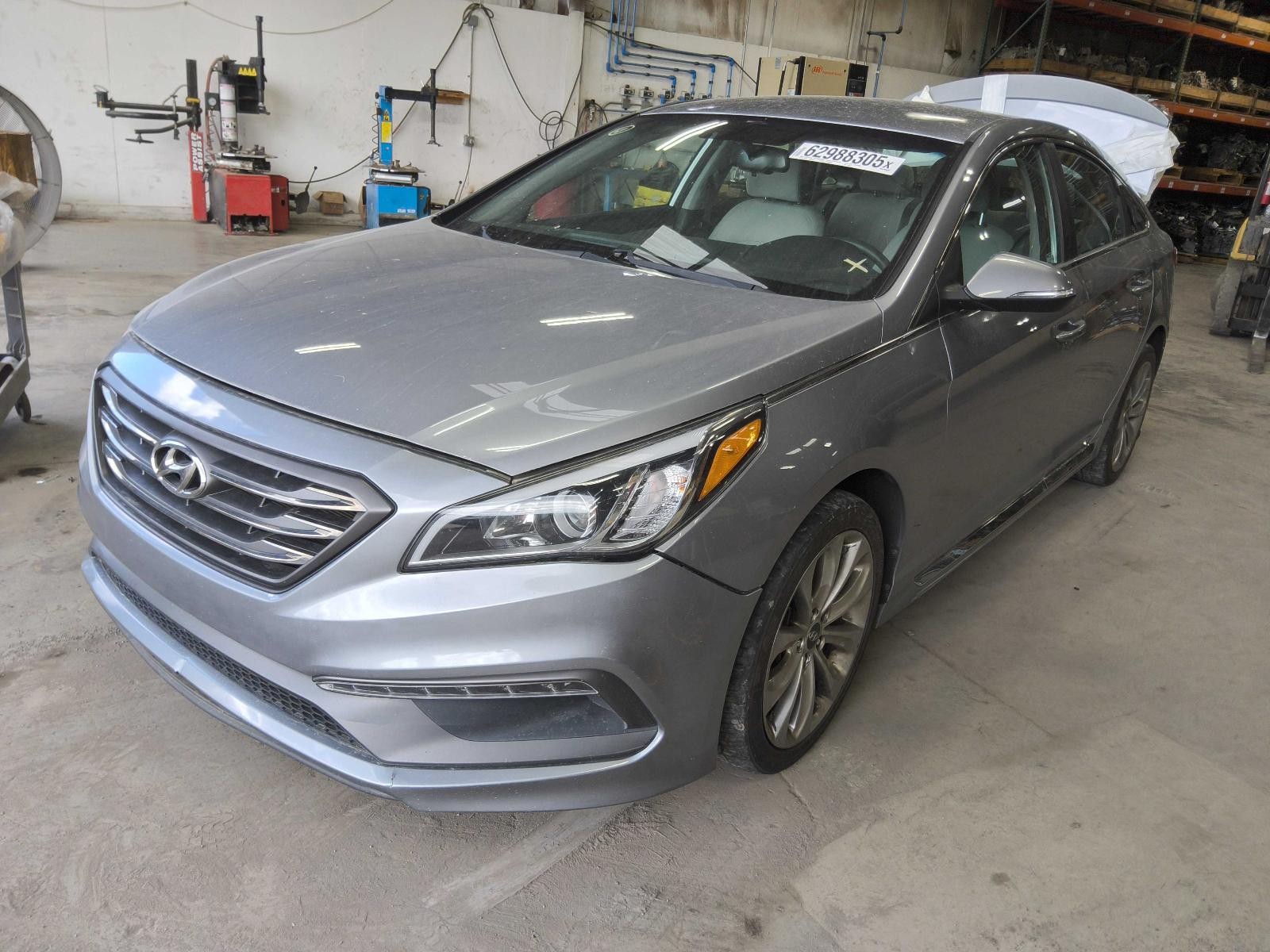 Used Battery Tray fits: 2015 Hyundai Sonata  Grade A