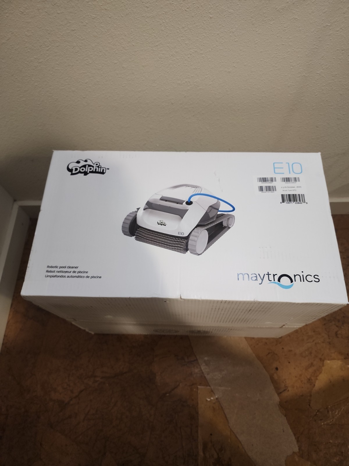 Maytronics Dolphin E10 Robotic Pool Cleaner