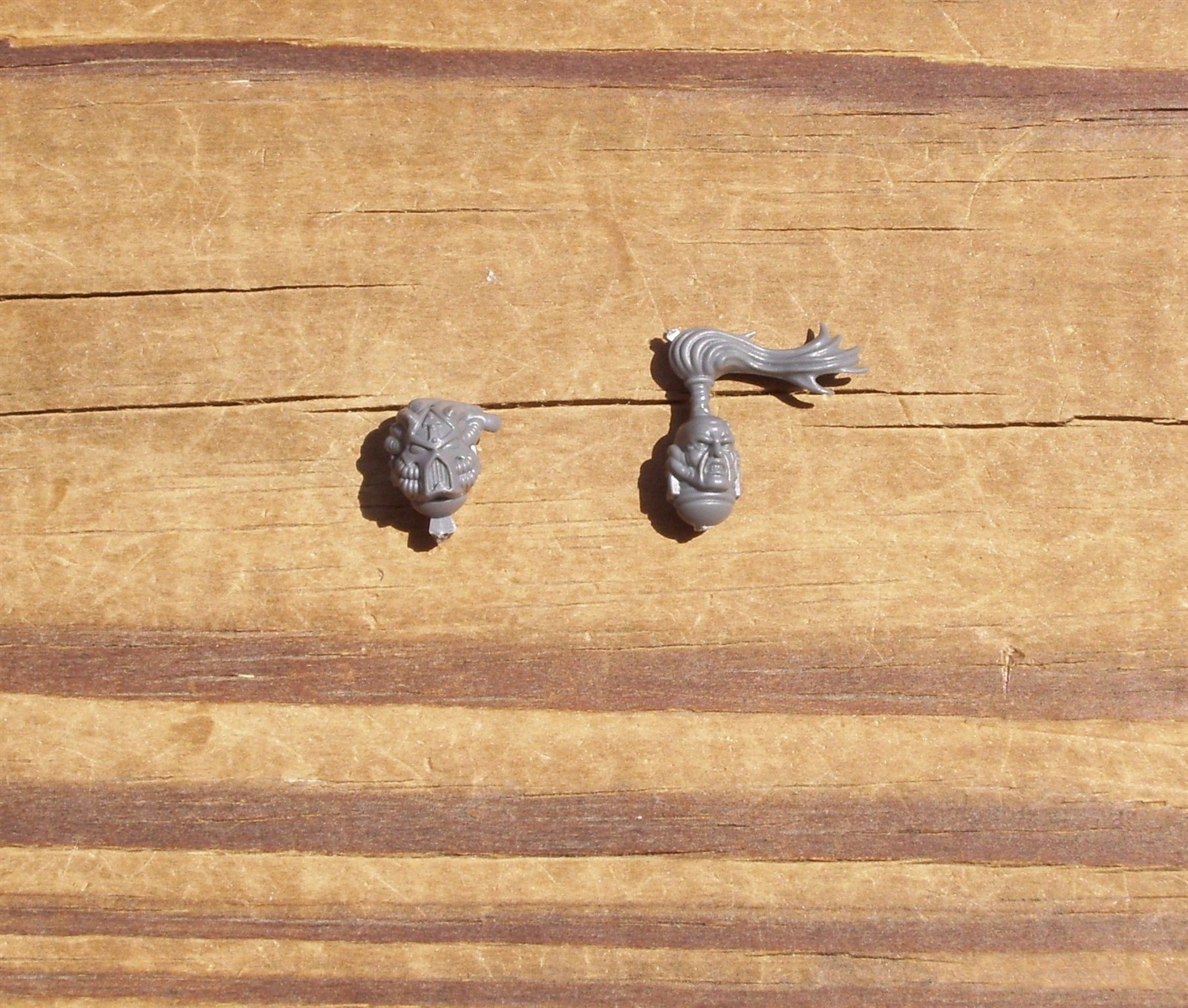 40K Chaos Space Marines Havocs Champion Heads Helmeted & Bare Top Knot Bits