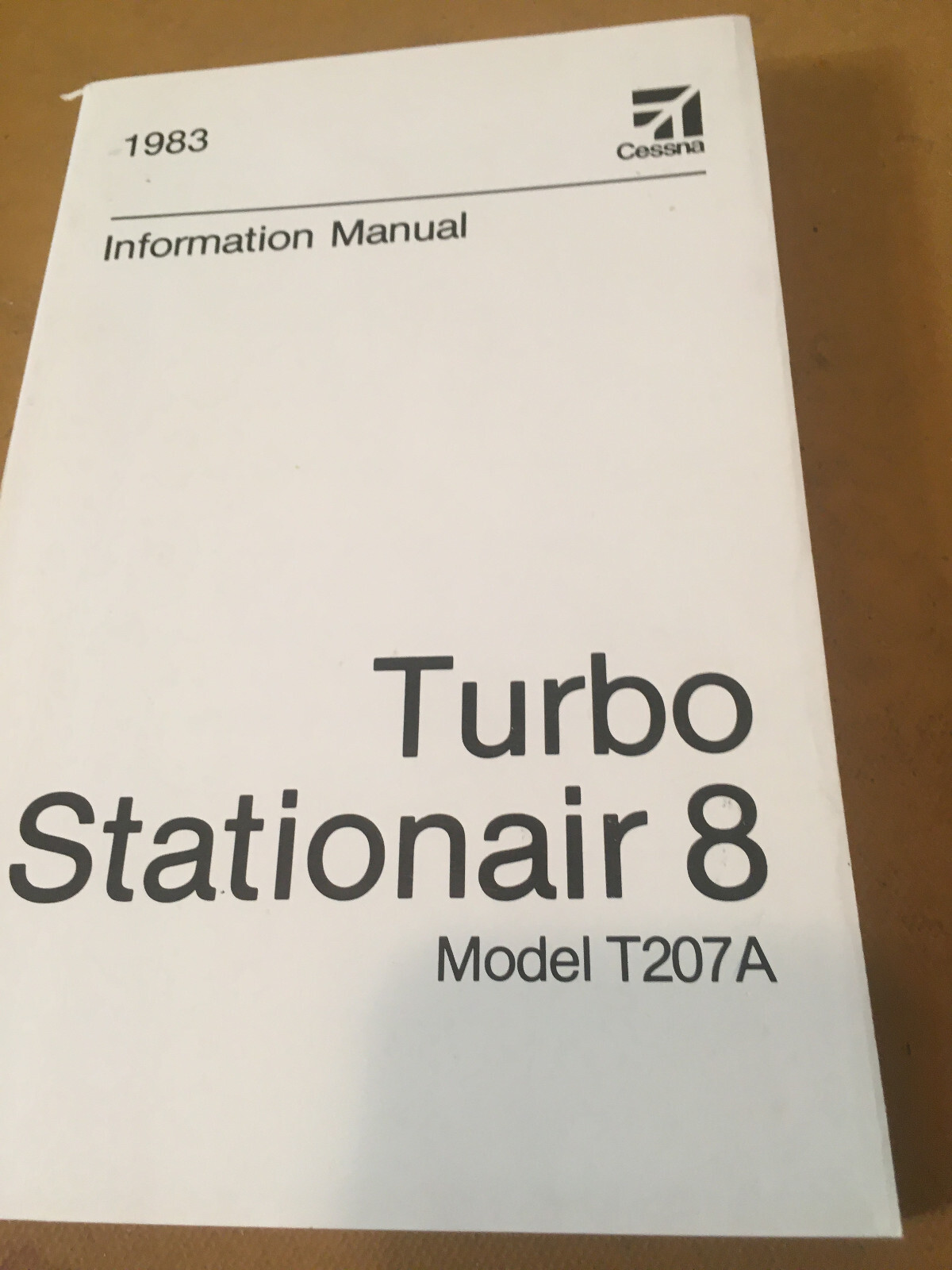1983 Cessna Turbo Stationair 8, T207A Pilot's Information Manual