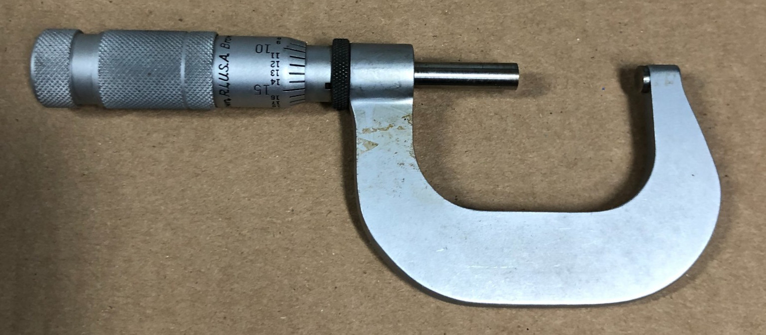 BROWN & SHARPE 1-2" OUTSIDE MICROMETER 20-5