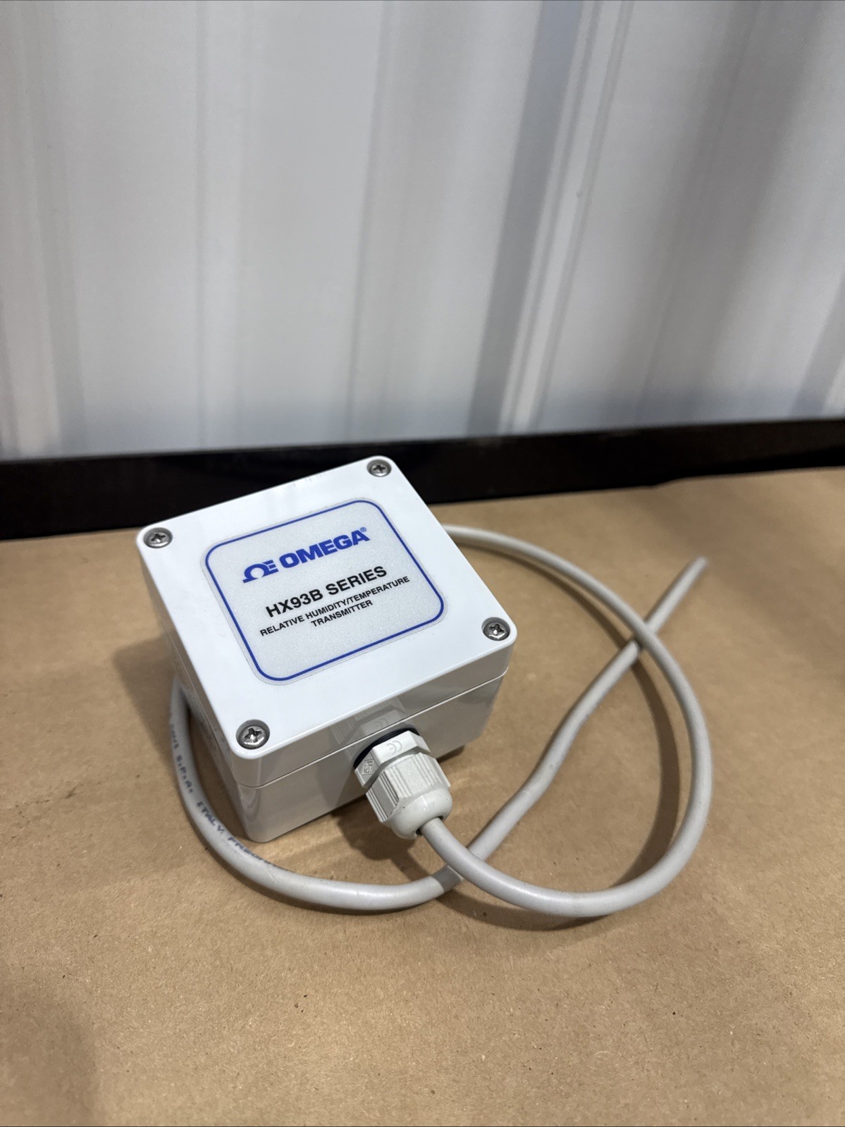 Omega HX93B Series Relative Humidity Temperature Transmitter 9-30 VDC, 1707231