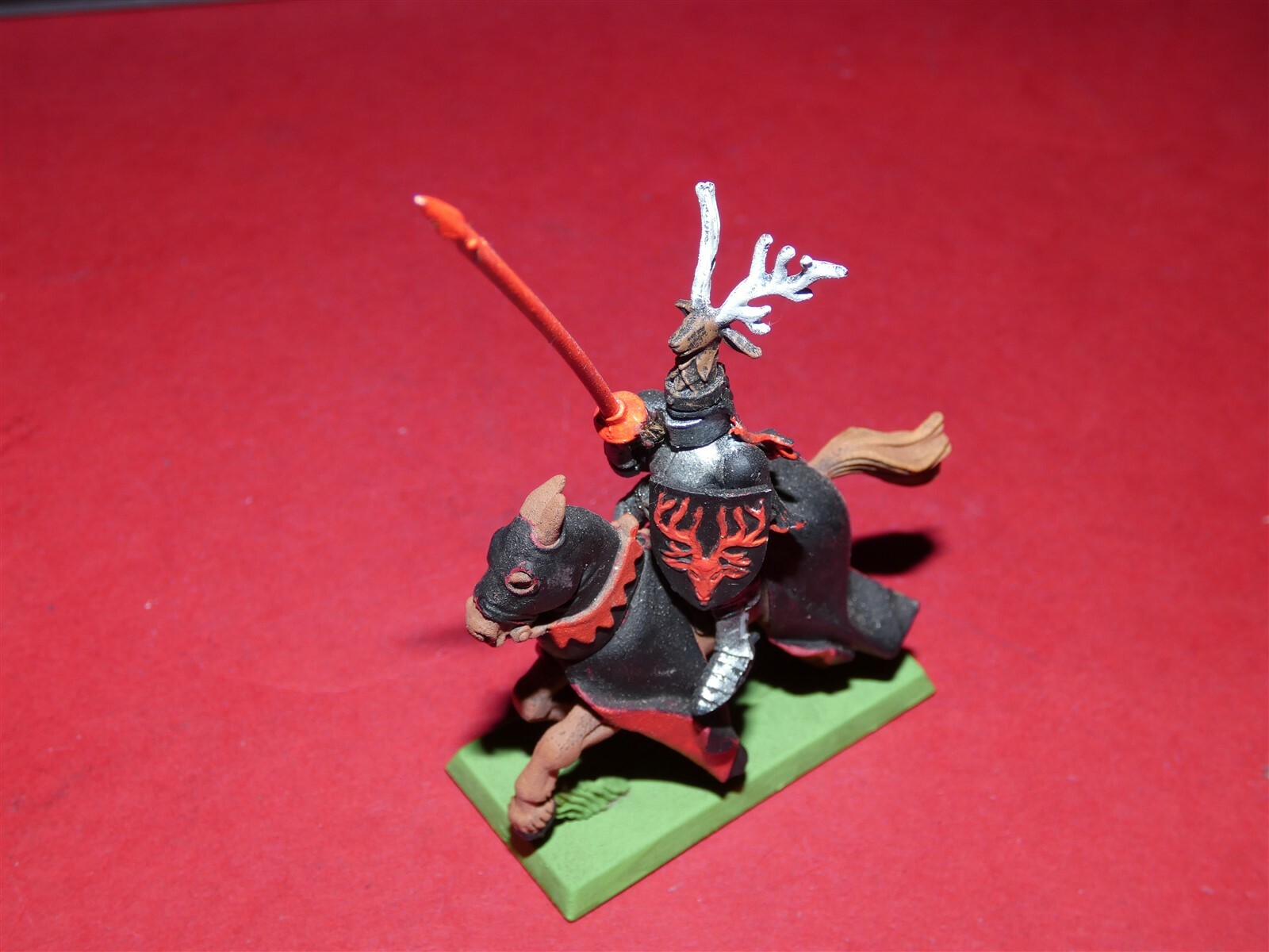 Warhammer: AoS: Bretonnia: Bretonnian painted Knight of the Realm m