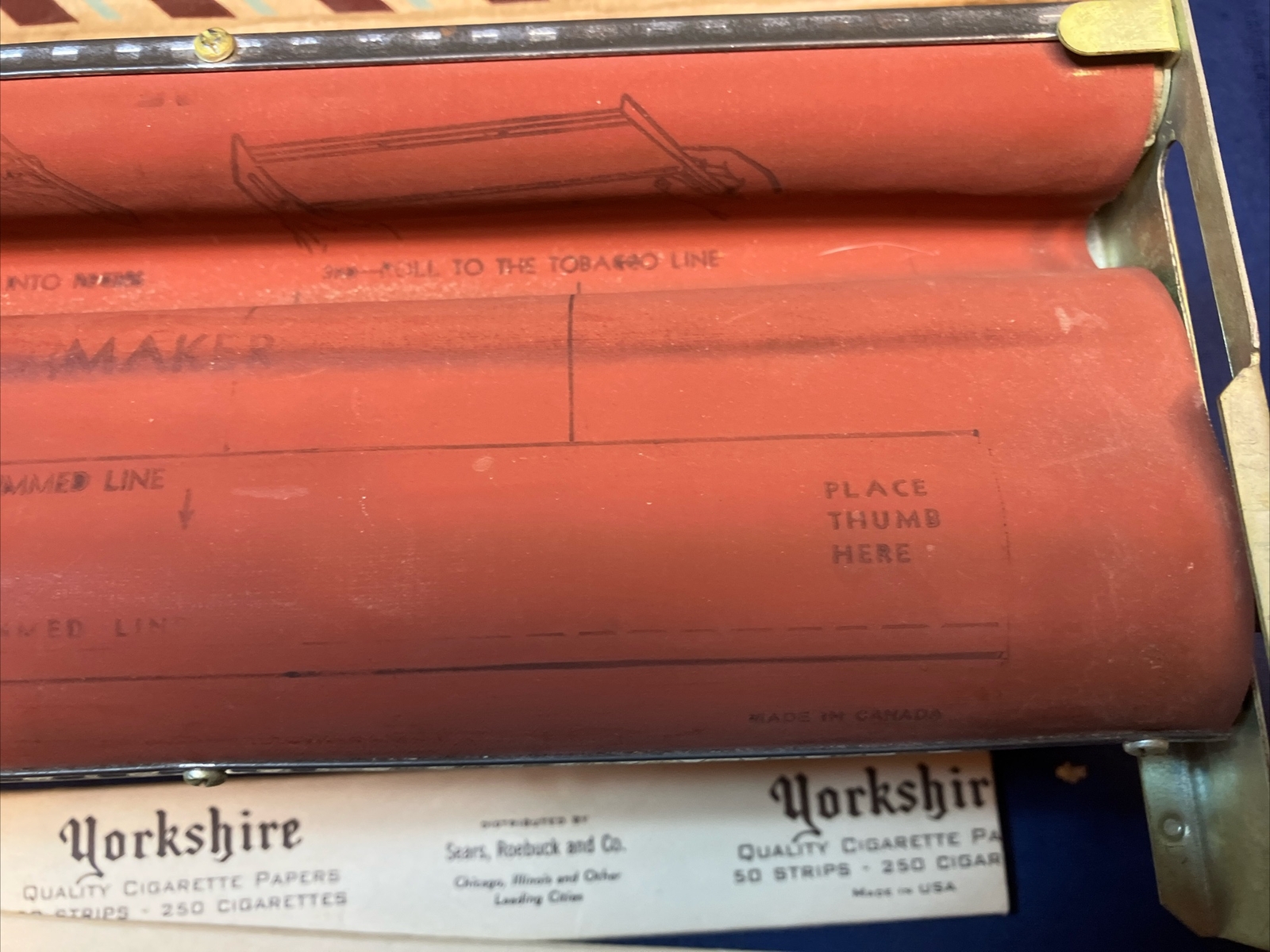 V Master Cigarette Maker, Roller