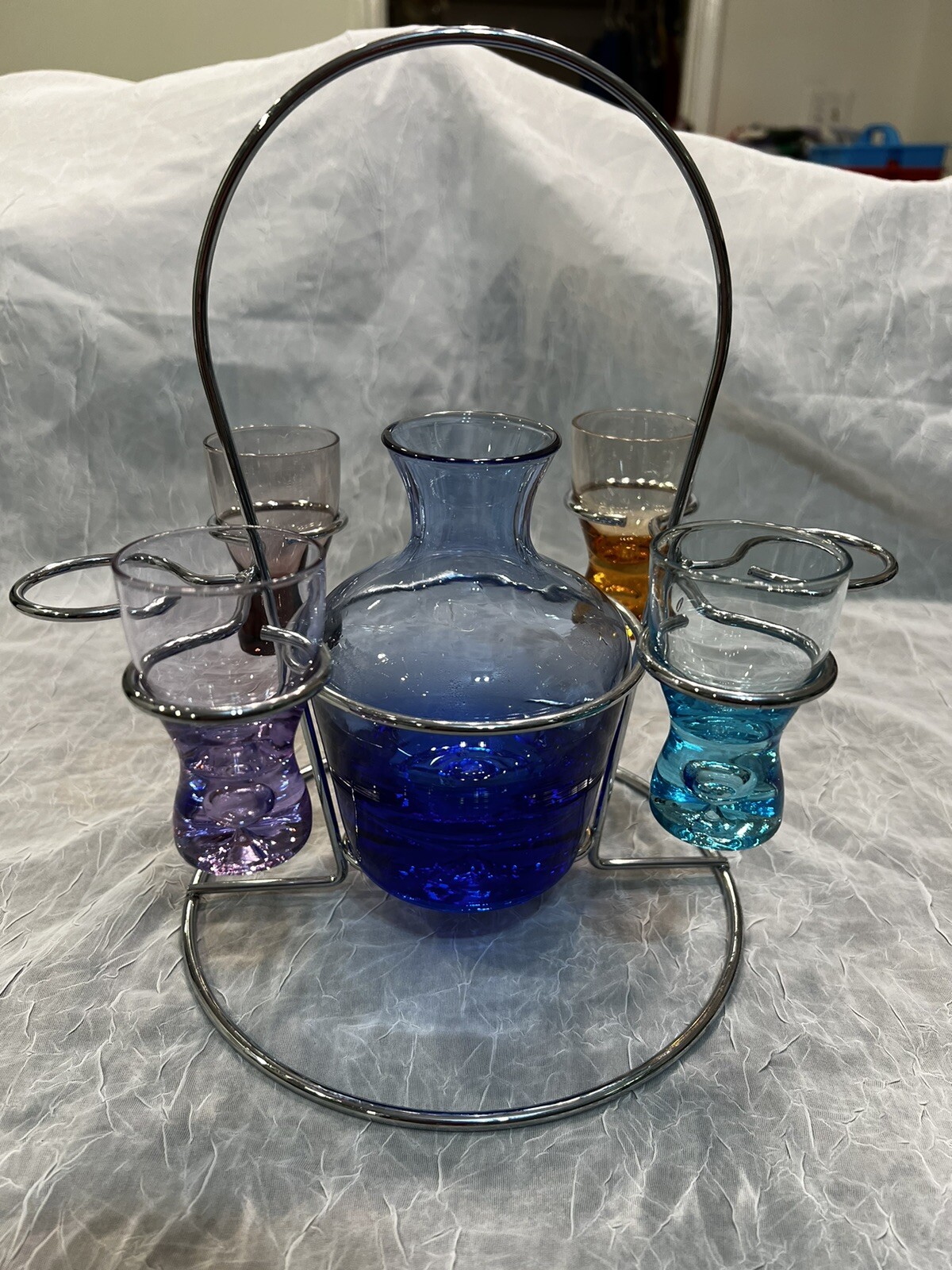 Vintage hand blown glass bar set with decanter 4 Shot Glasses and metal carrier