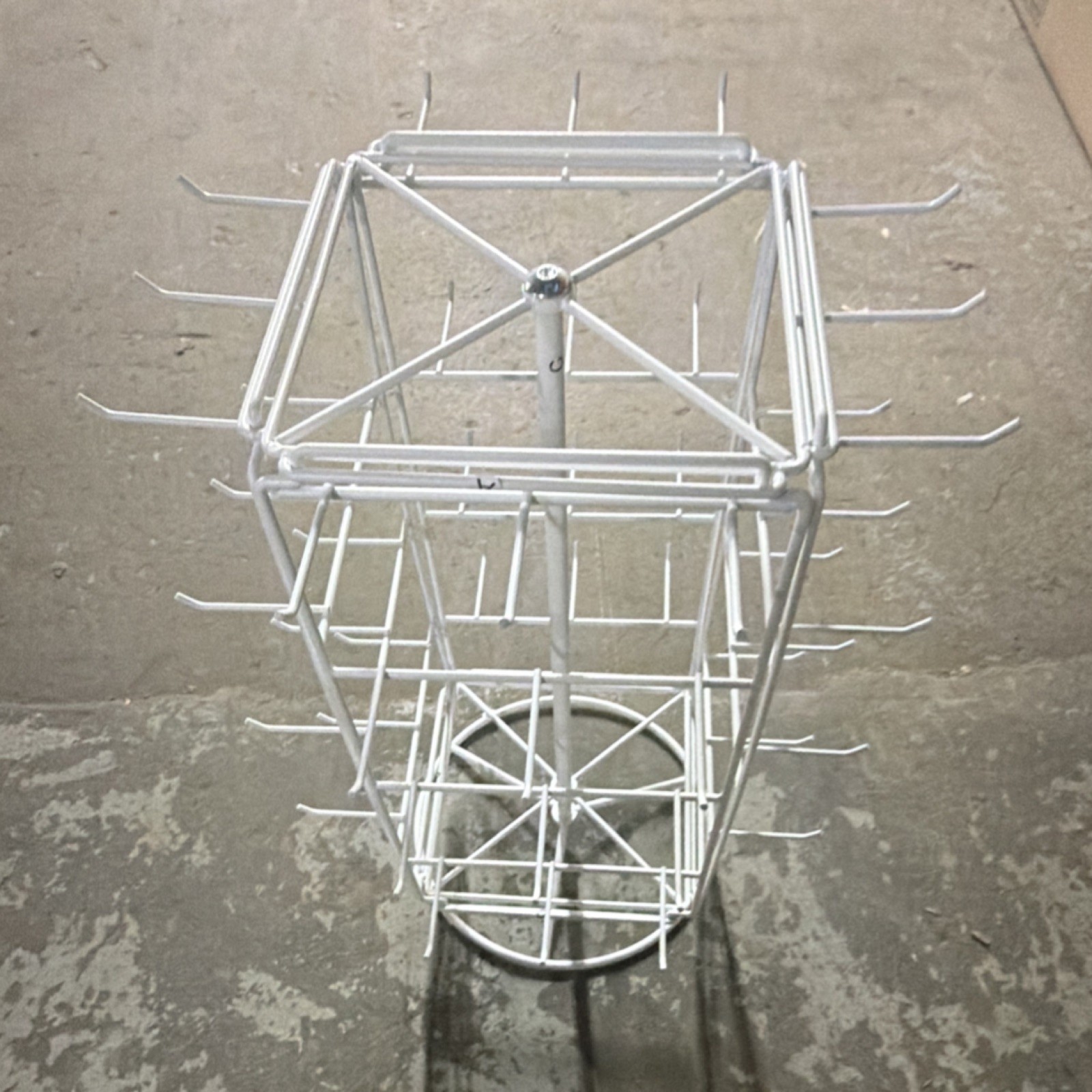 Metal counter Standing Spinner Rack with Hooks Display Stand