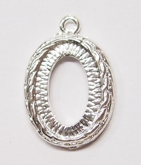 12 of 18x13mm Victorian Shiny Silver Plated Wreath Pendant Settings 26x18mm