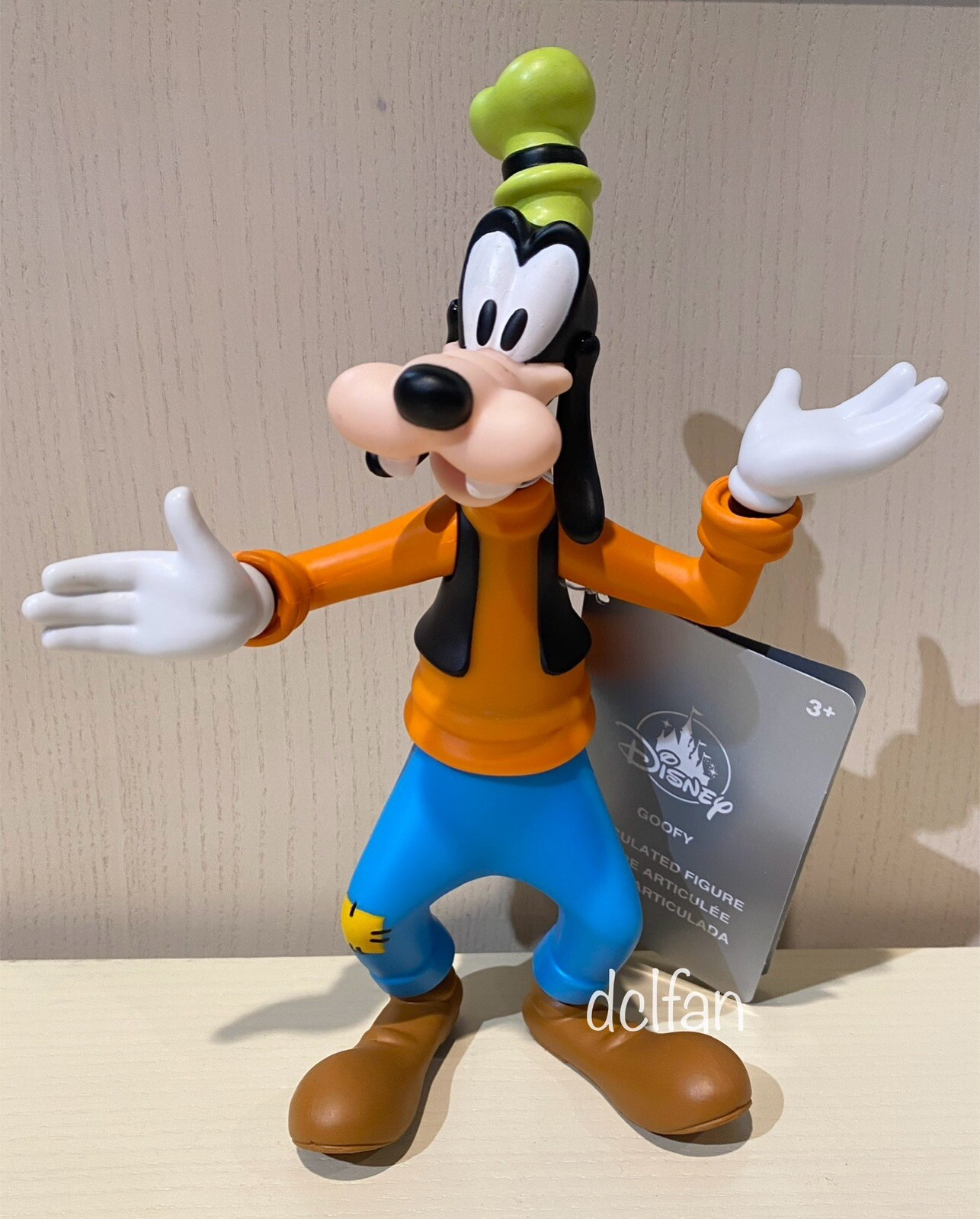 2025 Disney World Parks Goofy Articulated Plastic Figure NEW