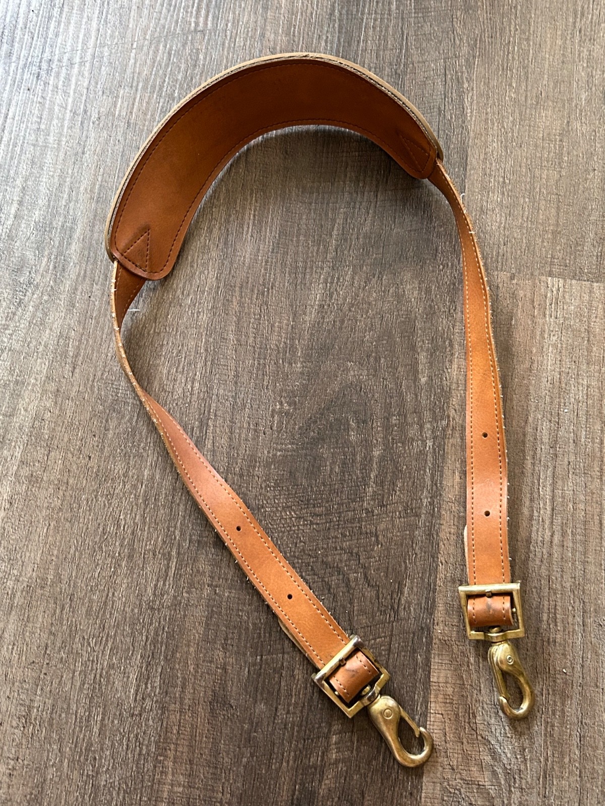 Hartmann authentic tan vinyl brass replacement luggage bag short strap