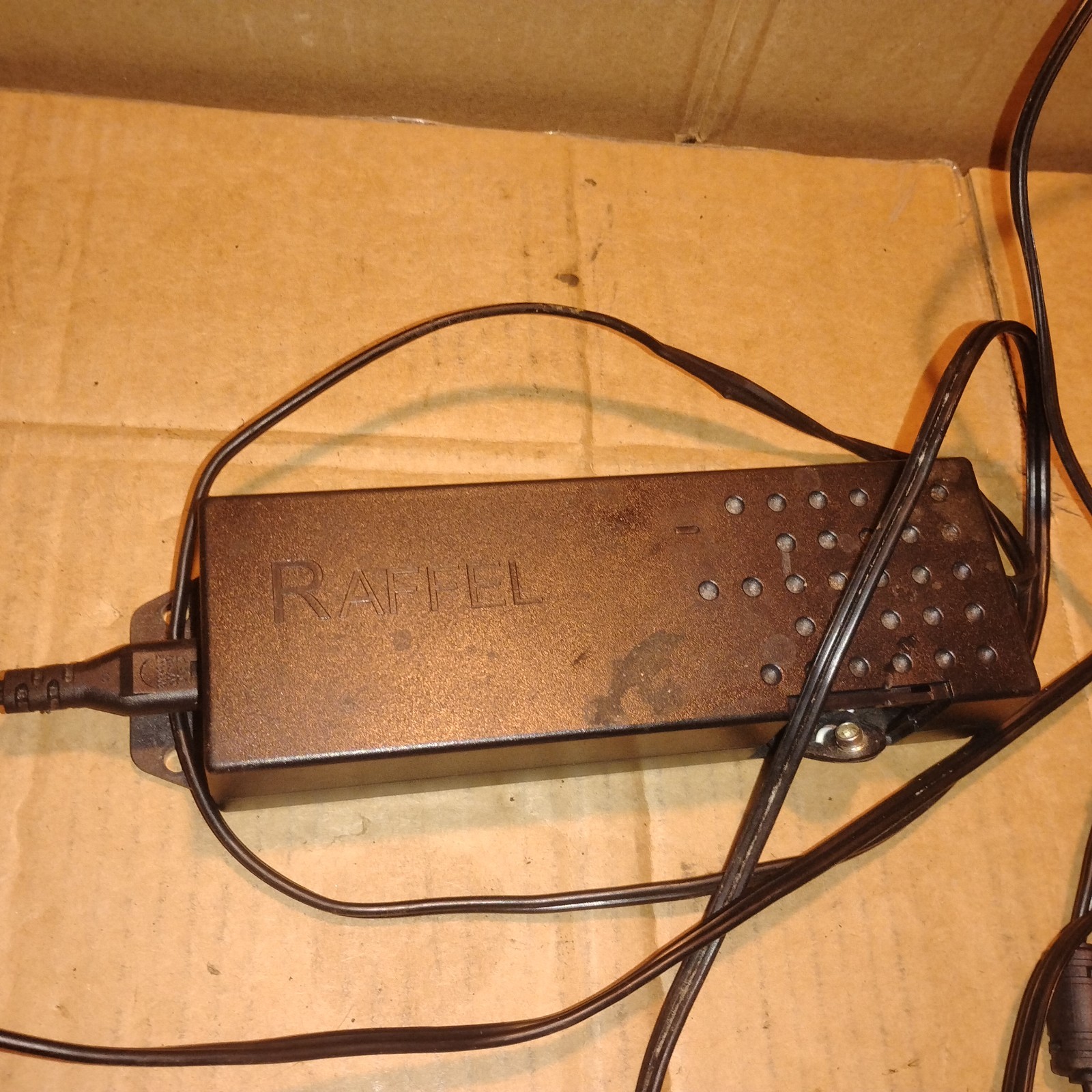 OEM Lift Chair Power Supply Raffel SPS-2A29V-01-01-CAT 29V Tested IVP2900-2000