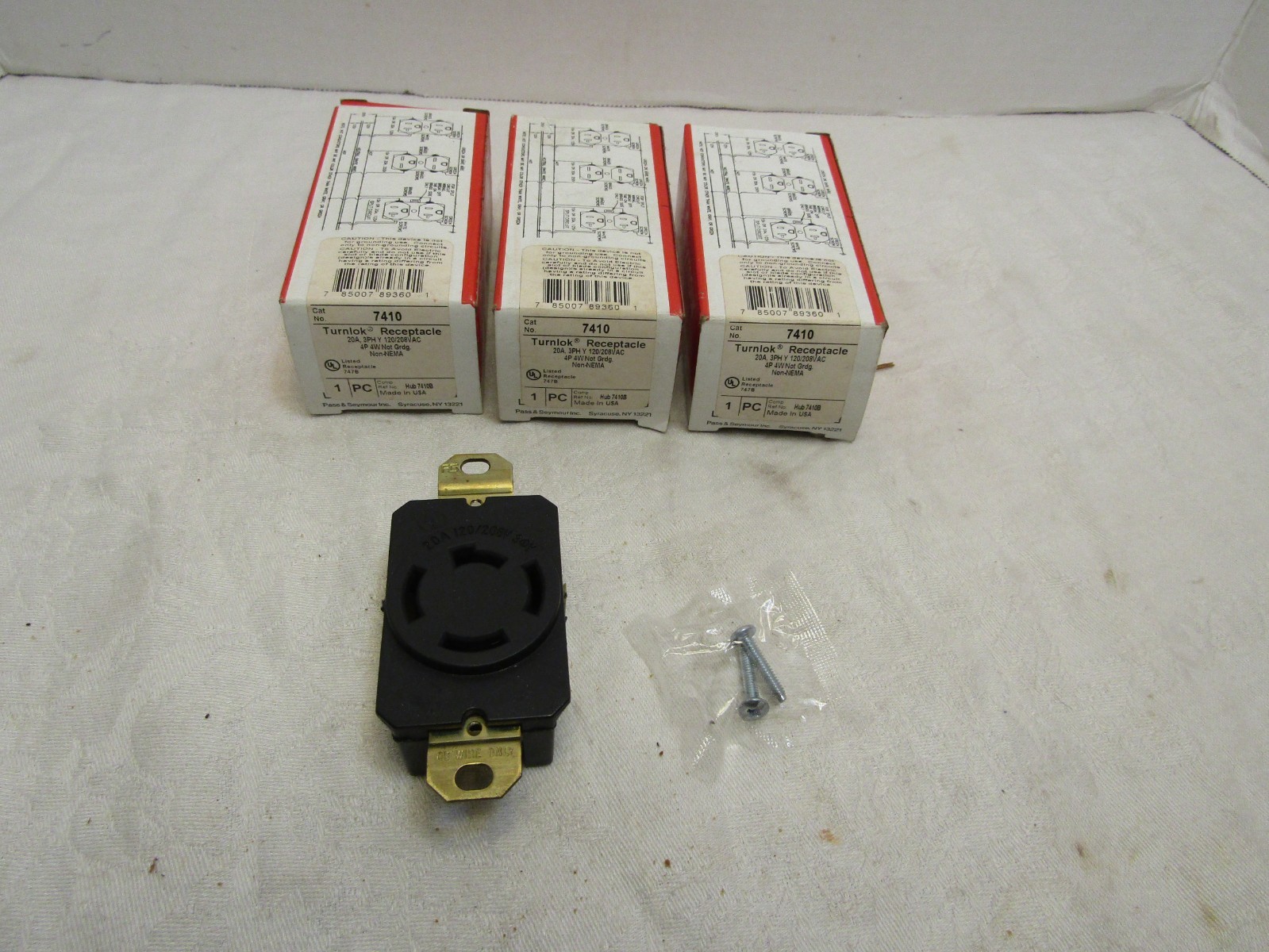 Lot of 3 P & S  7410 NON-NEMA 20A 120/208V 3PH Y 4 POLE 4 WIRE TURNLOK RECPTACLE