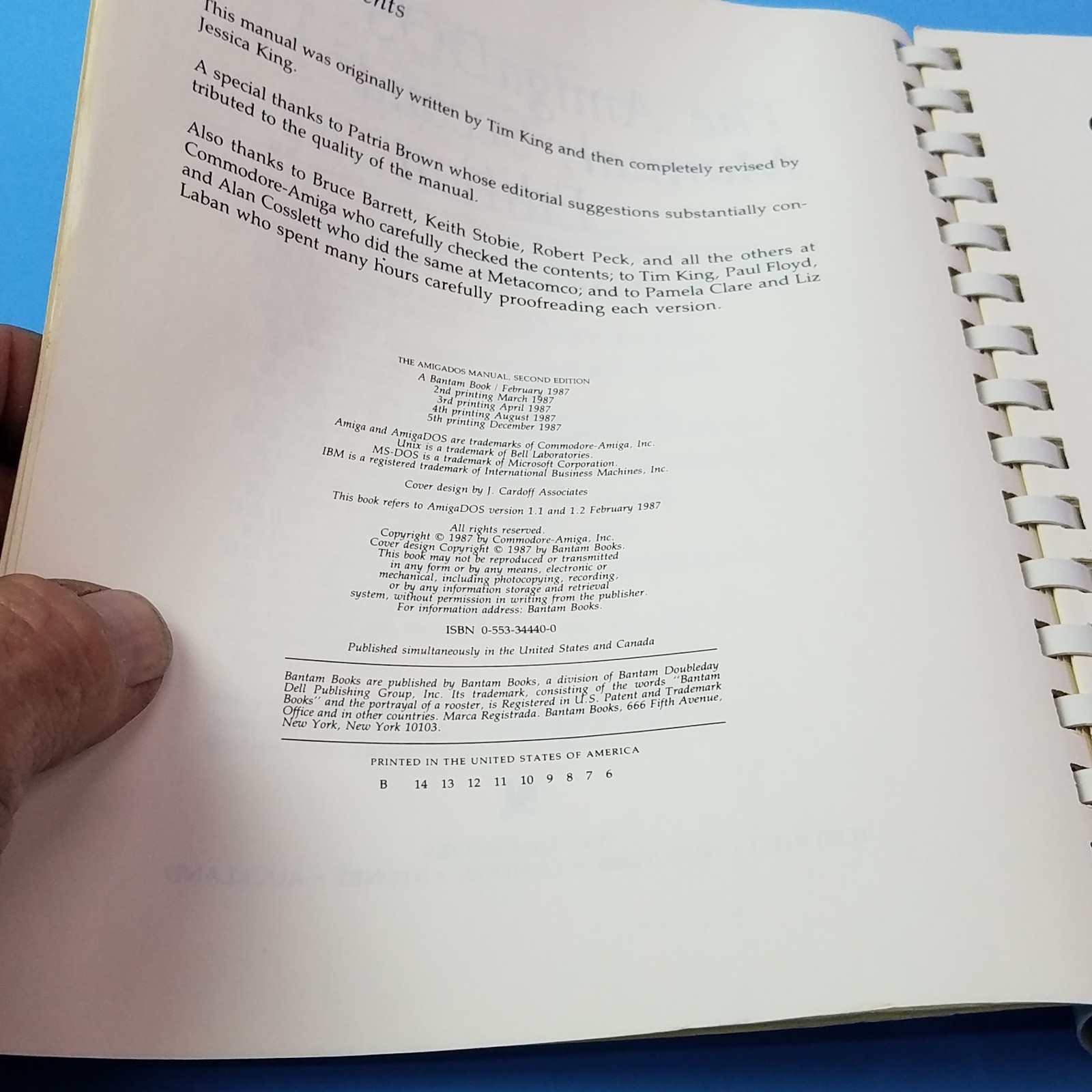 The Amiga DOS Manual 1987 2nd Edition