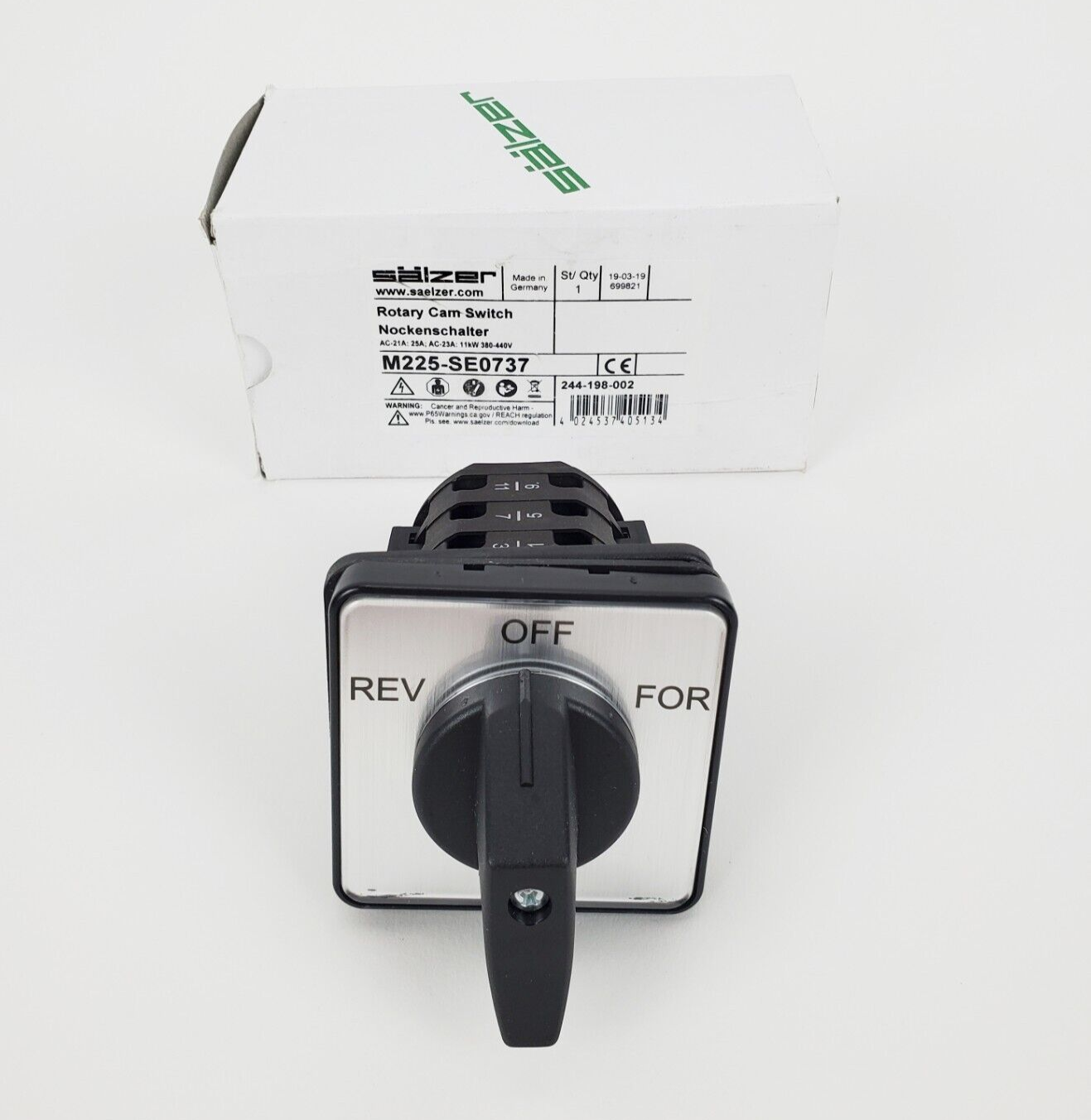 Salzer M225-SE0737 Rotary Cam Switch, New!