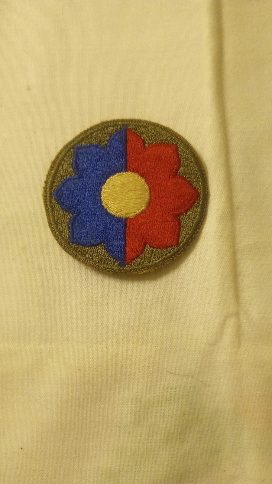 ORIGINAL WWII US 9TH INFANTRY DIVISION SLEEVE INSIGNIA PATCH-OLD RELIABLES