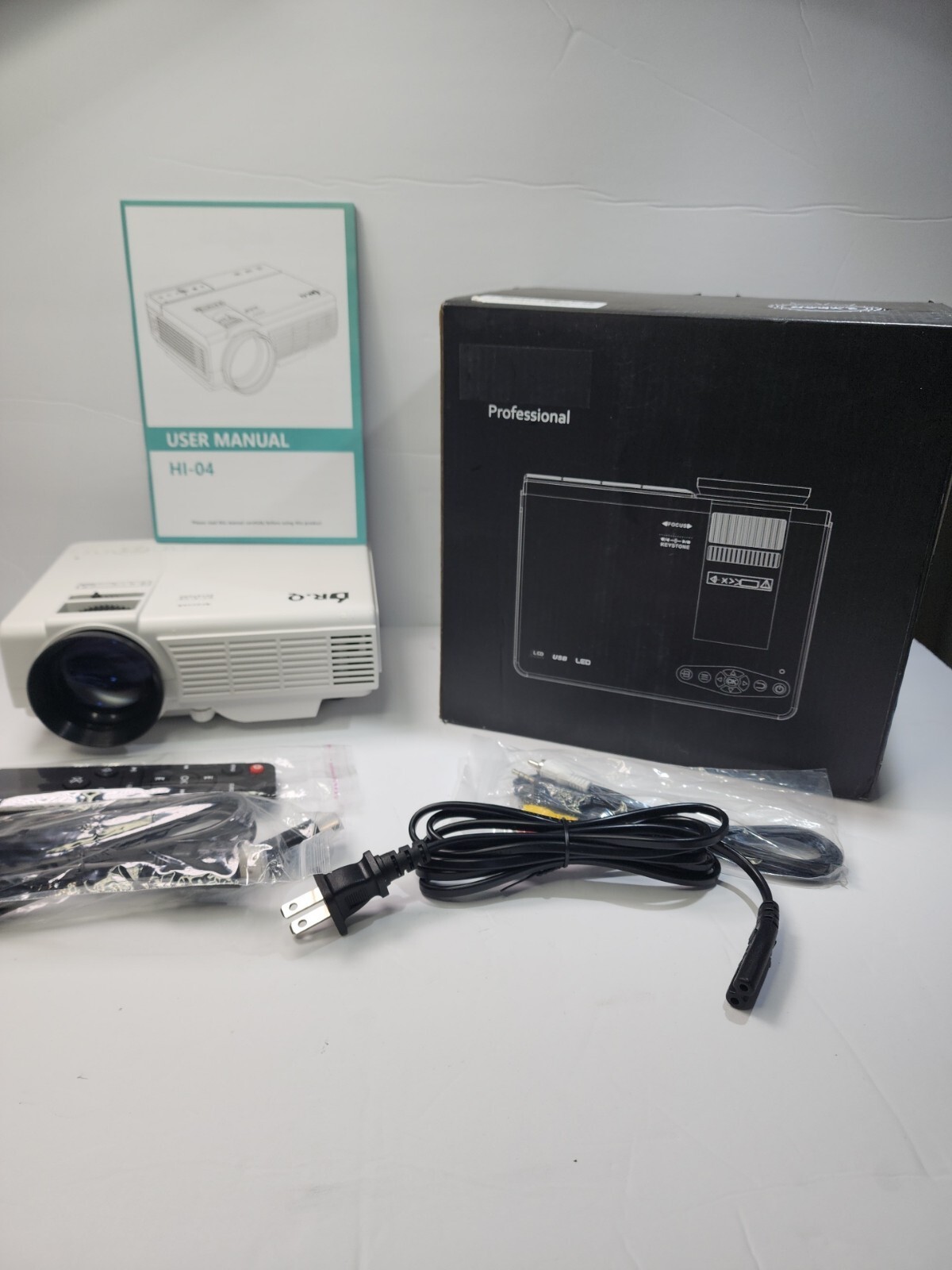 DR. Q HI-04 Projector with Projection Screen 1080P Full HD Supported-O