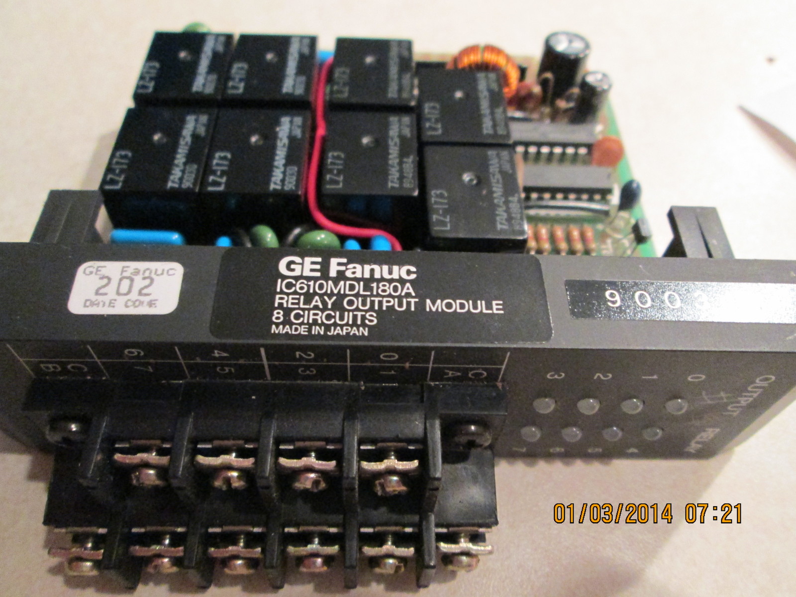 IGE Fanuc IC610MDL180A Relay Output Module